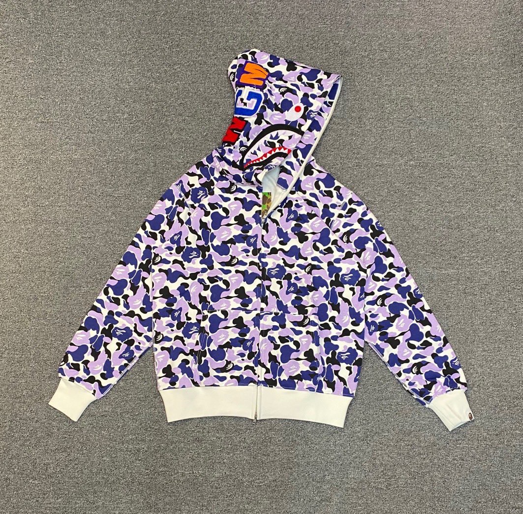 1:1 Best Quality Light Purple Camo Zipper Hoodie
