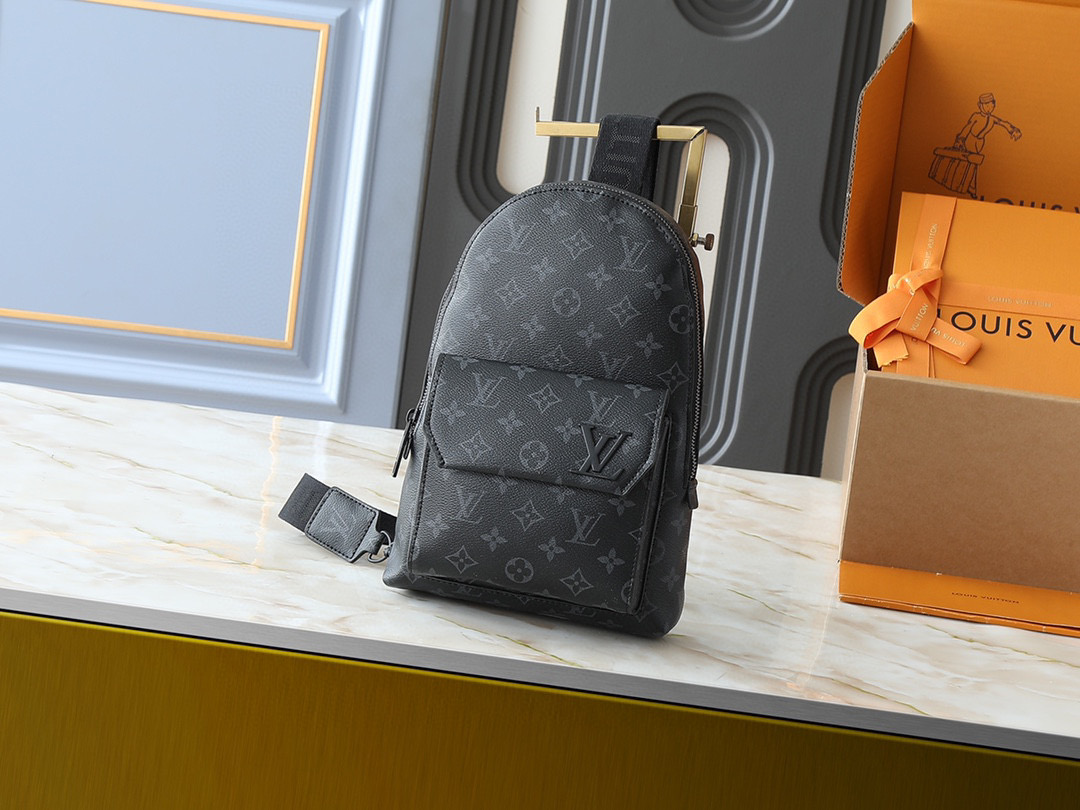 LV Aerogram single shouder bag