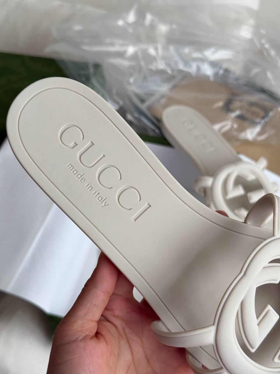 Gucci Interlocking G Cut-Out Rubber Slide Sandals