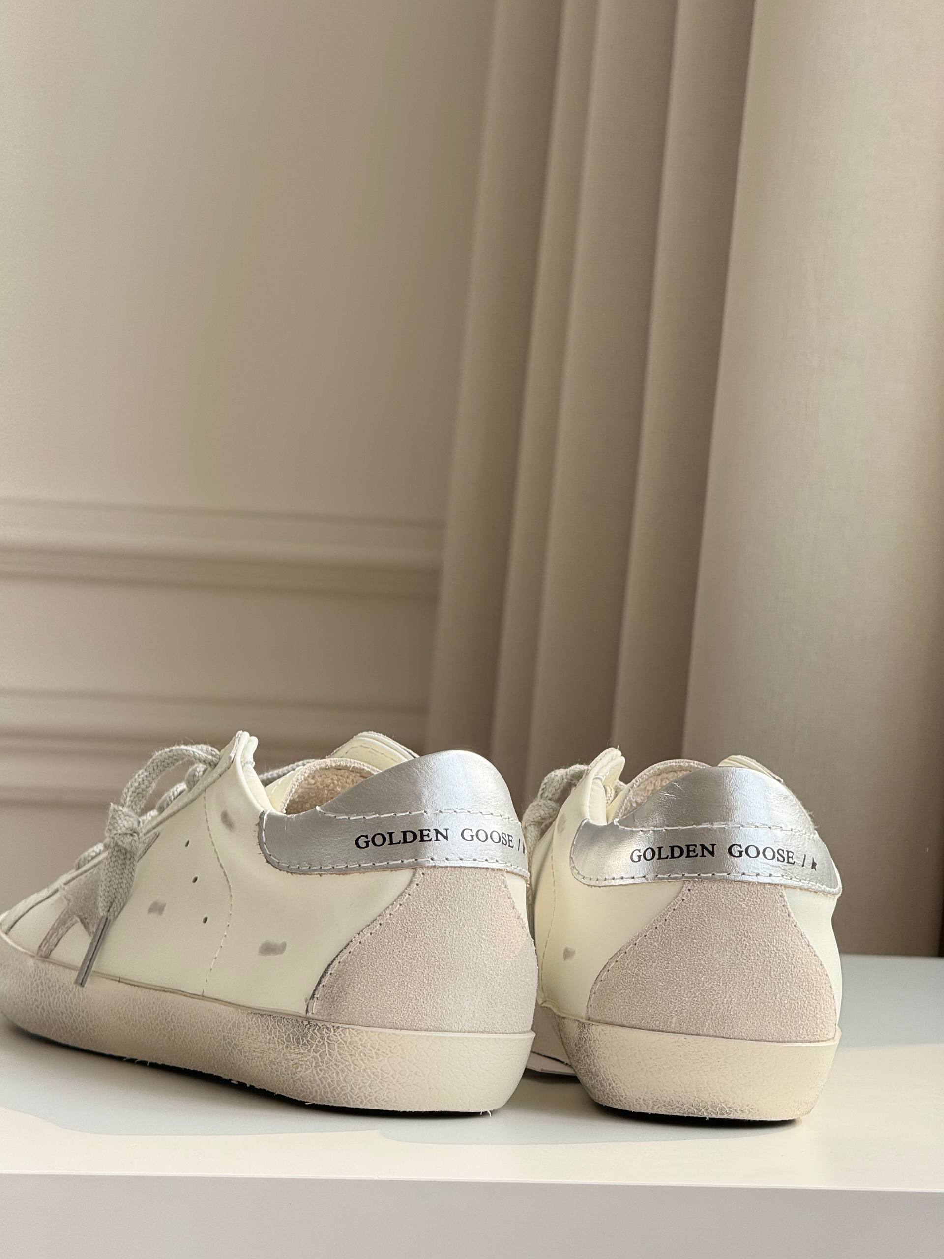 Golden Goose Super-Star Low Top Sneakers