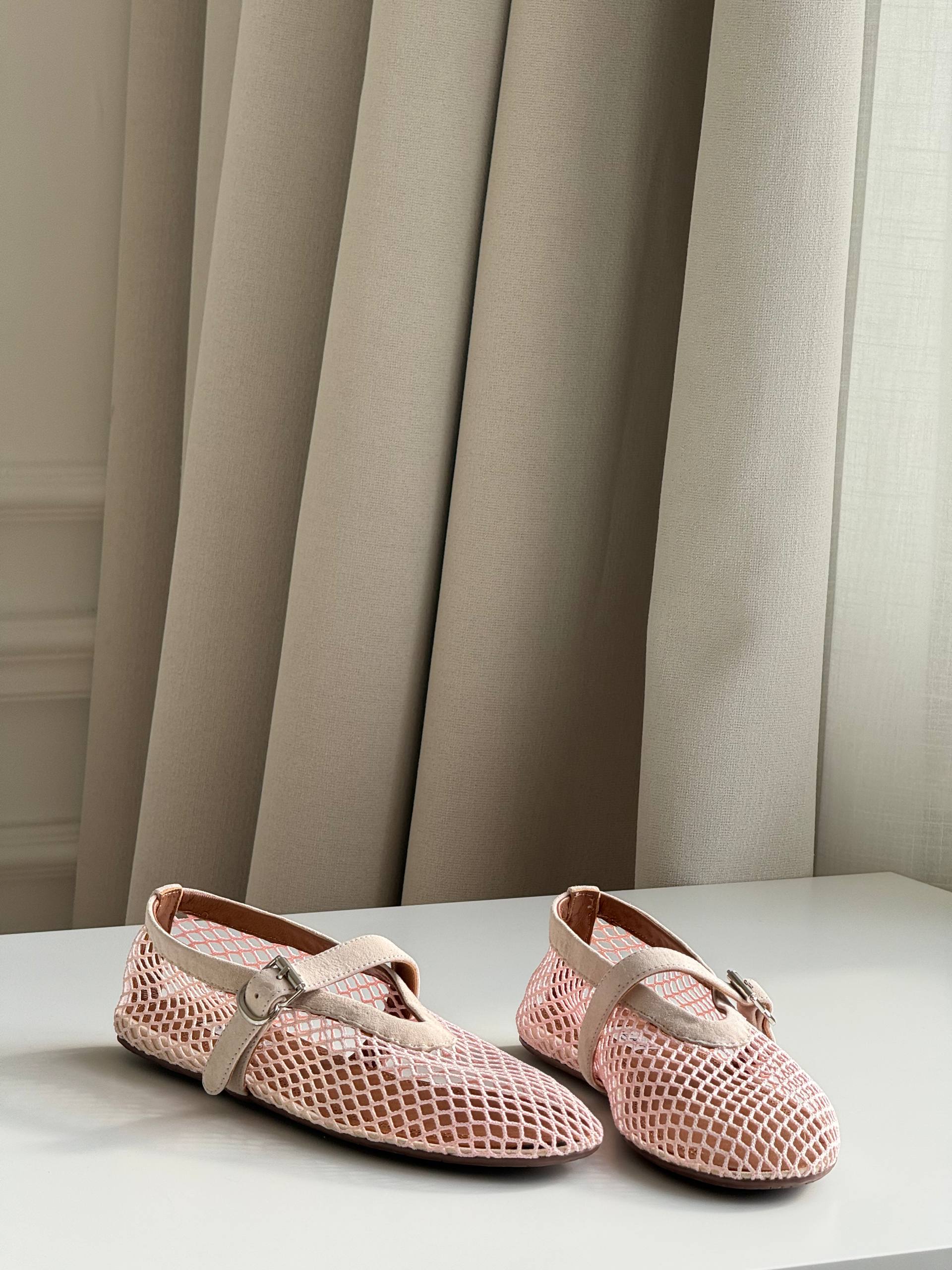Mesh Mary Jane Flat Shoes