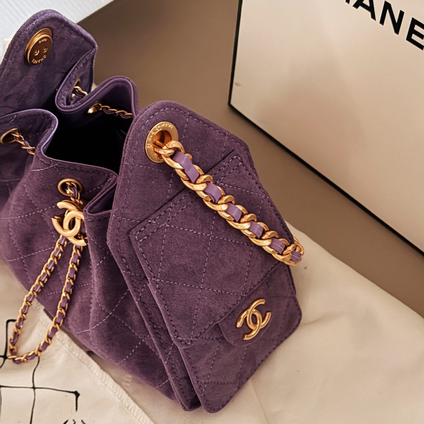 CHANEL 25 BURGUNDY 22CM*15CM