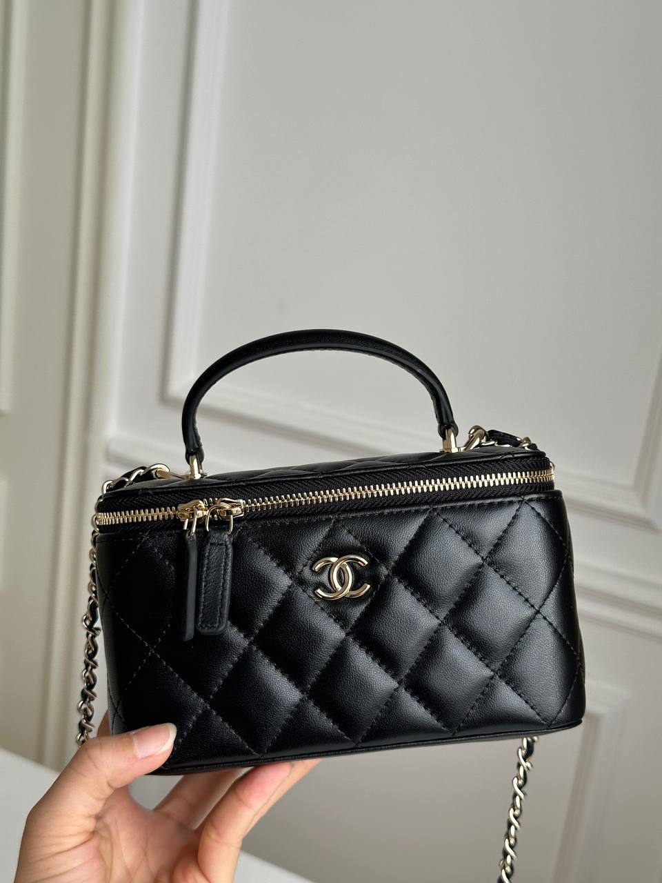 CHANEL Vanity Case Top Handle Bag