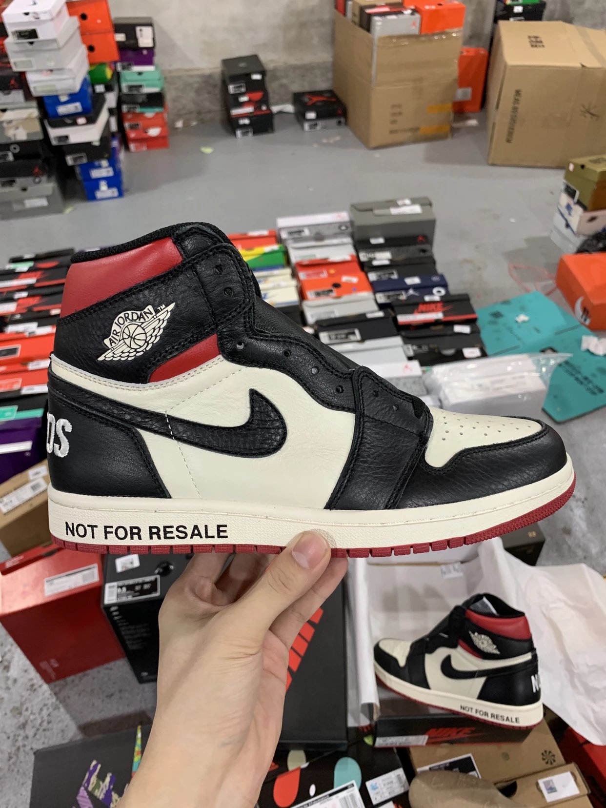 Air Jordan 1 Retro High Not for Resale Varsity Red