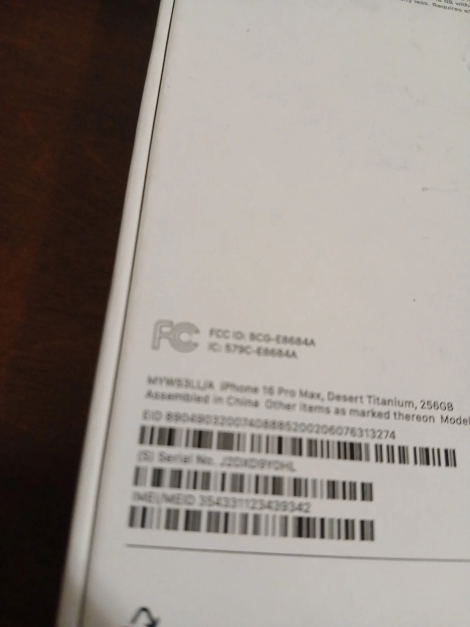 IPhone 16 pro max will add gen 1 airpods 0Y5EL