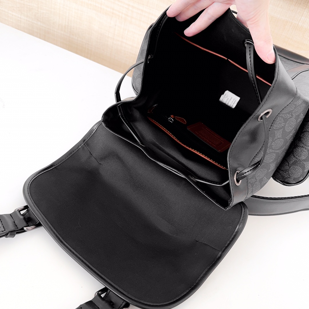 Men Handbag CV983 Hitch Backpack Signature Canvas
