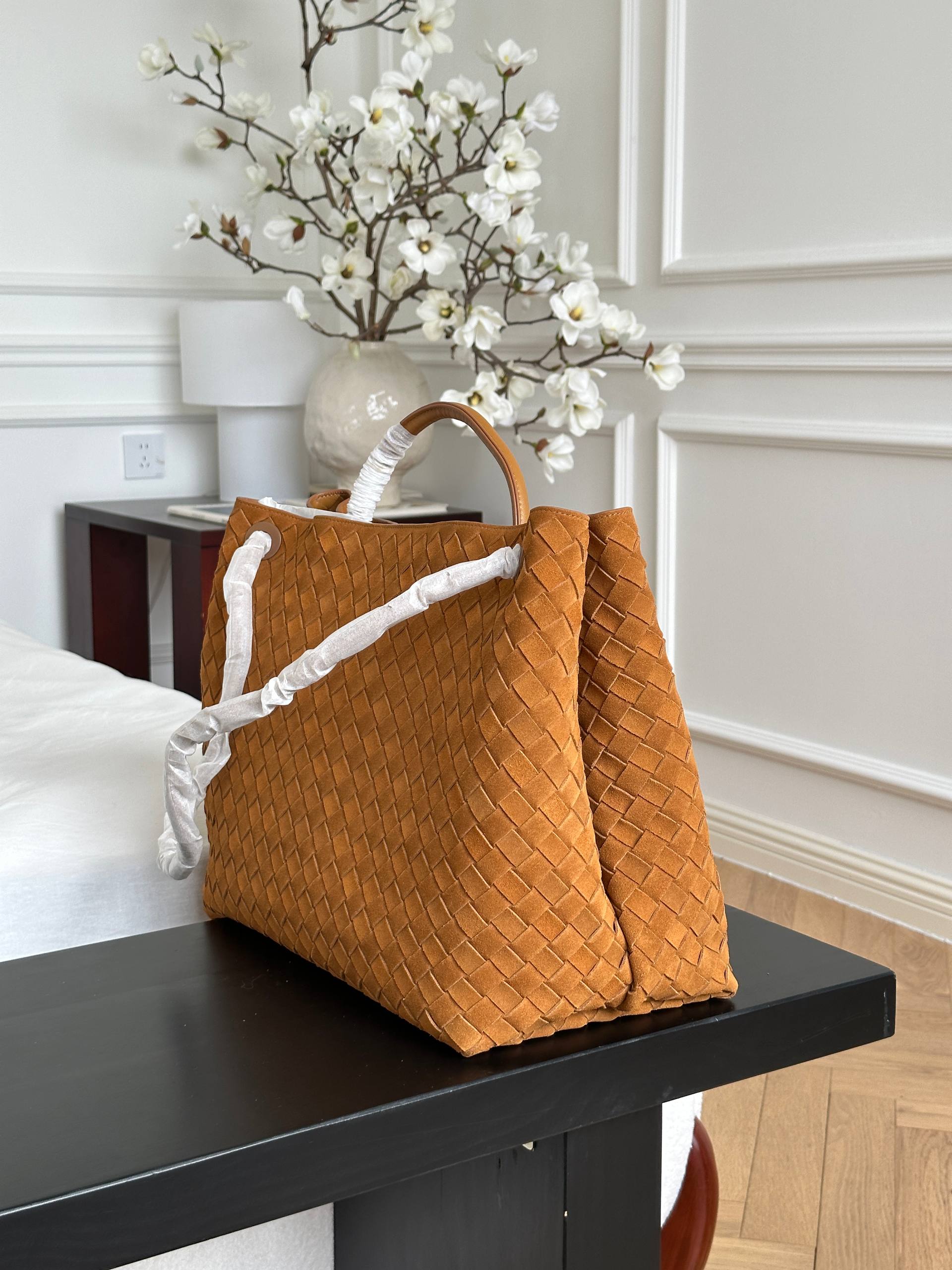 Bottega Veneta Caramel Suede Intrecciato Woven Andiamo Large Tote Bag