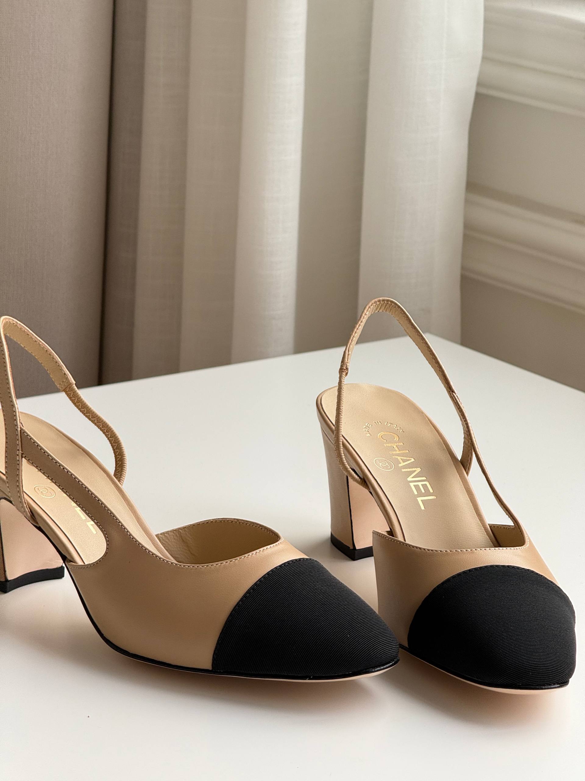 Chanel Two-tone Cap Toe Slingback Block Heel Sandals