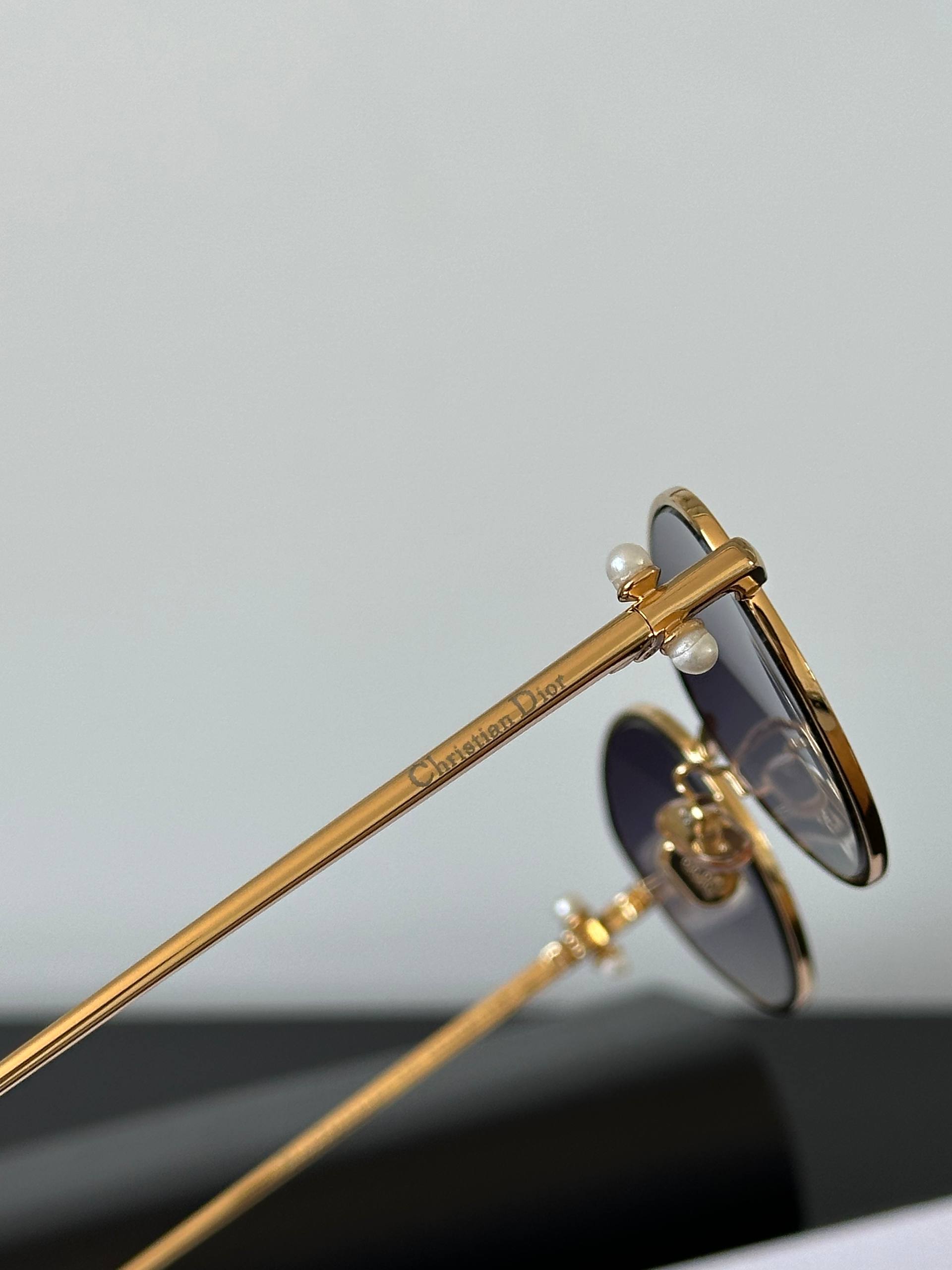 Cartier Panthère de Cartier Rimless Sunglasses