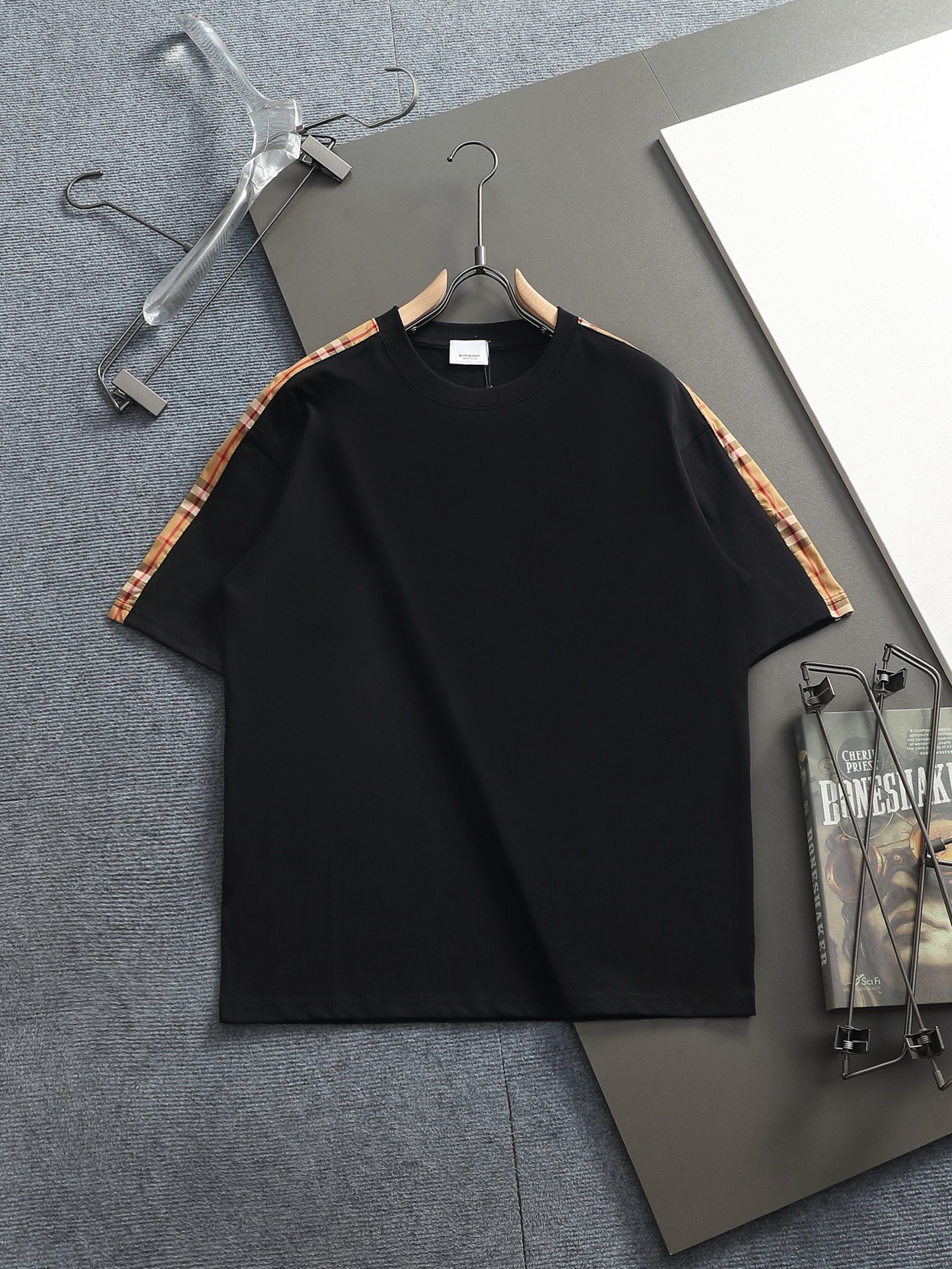 Burberry T-Shirt