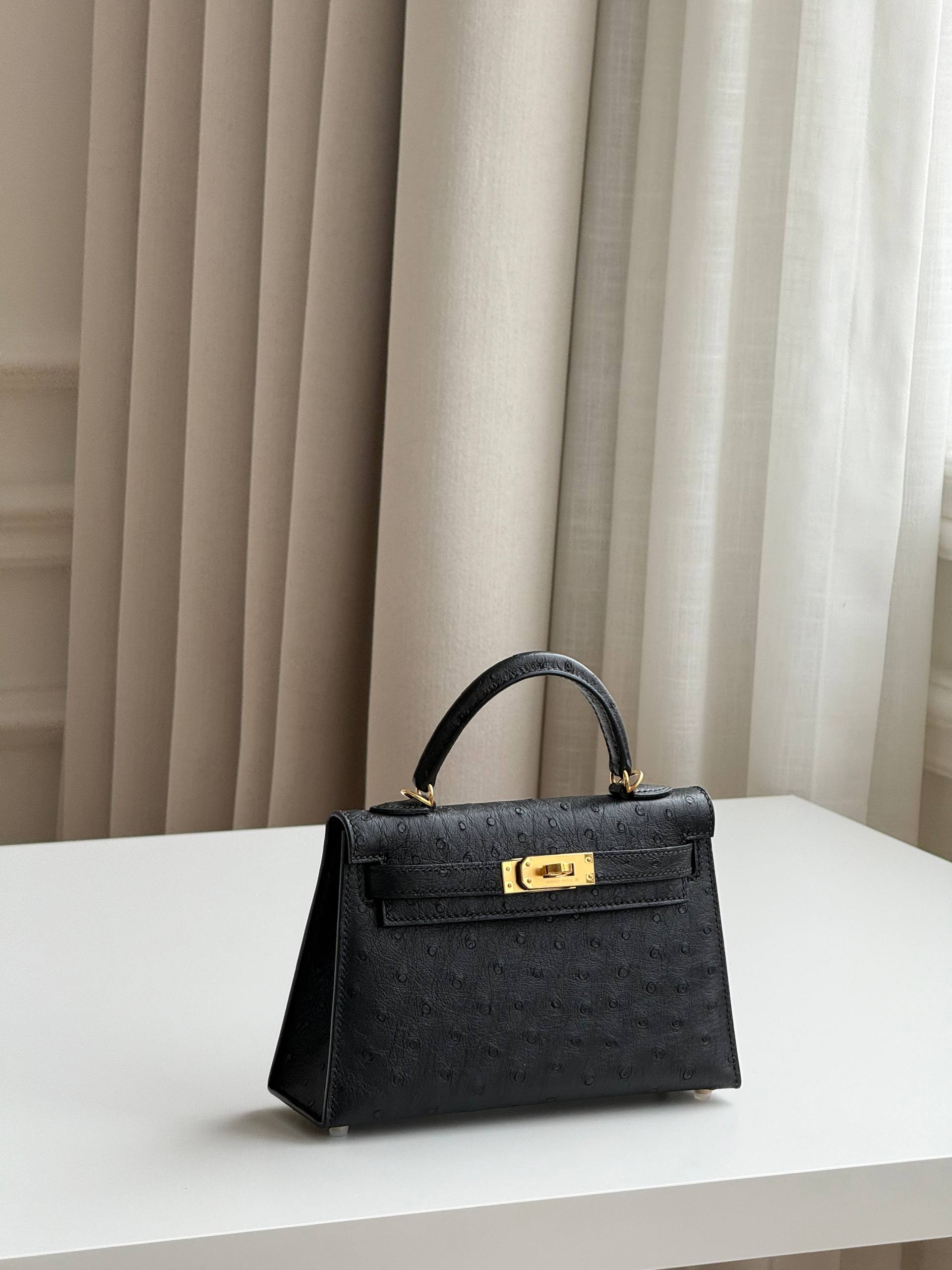 Mini Kelly 2 Ostrich Black Gold Hardware