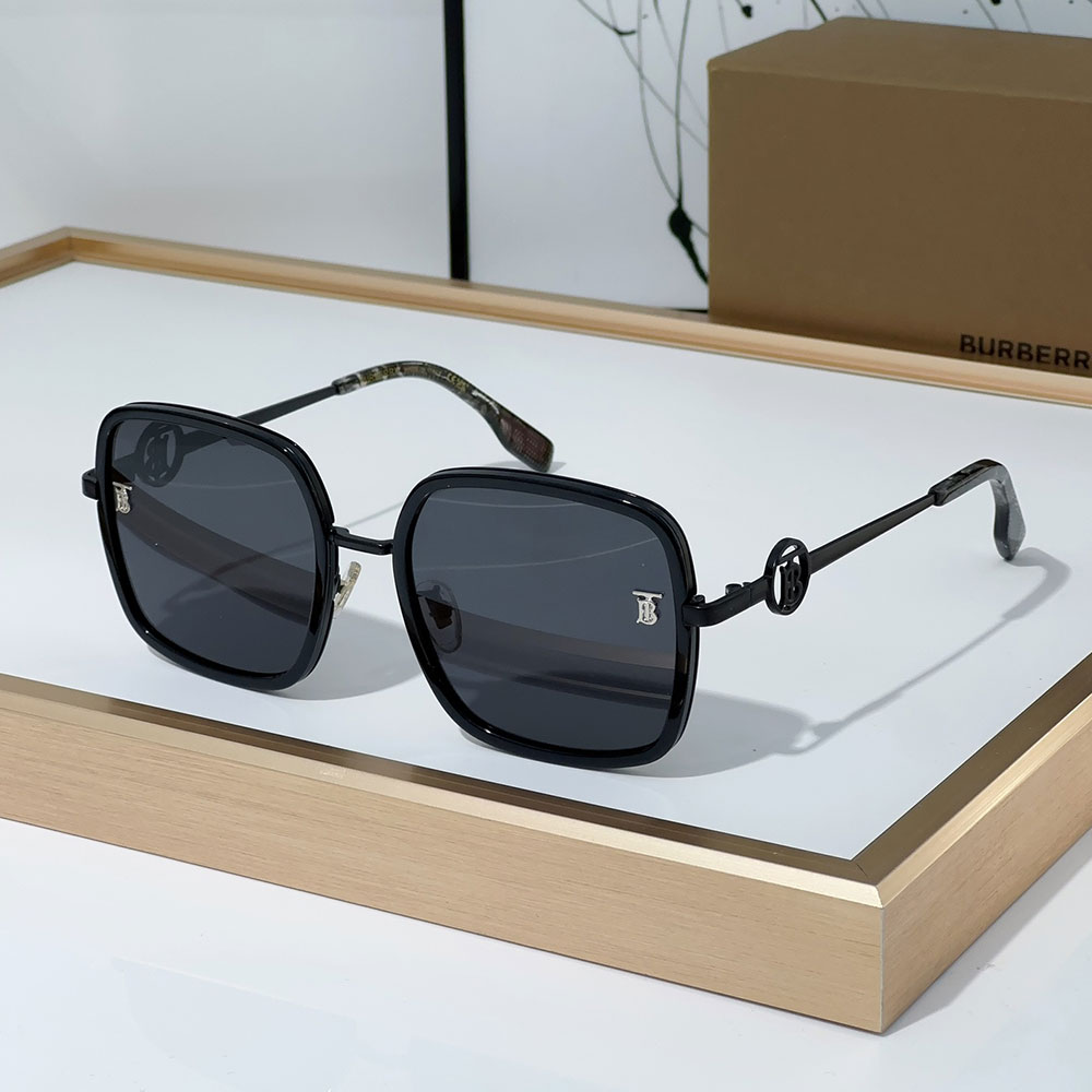 Buberry  Slim Hollowed out Logo on Mirror legs Sunglasses Top quality
