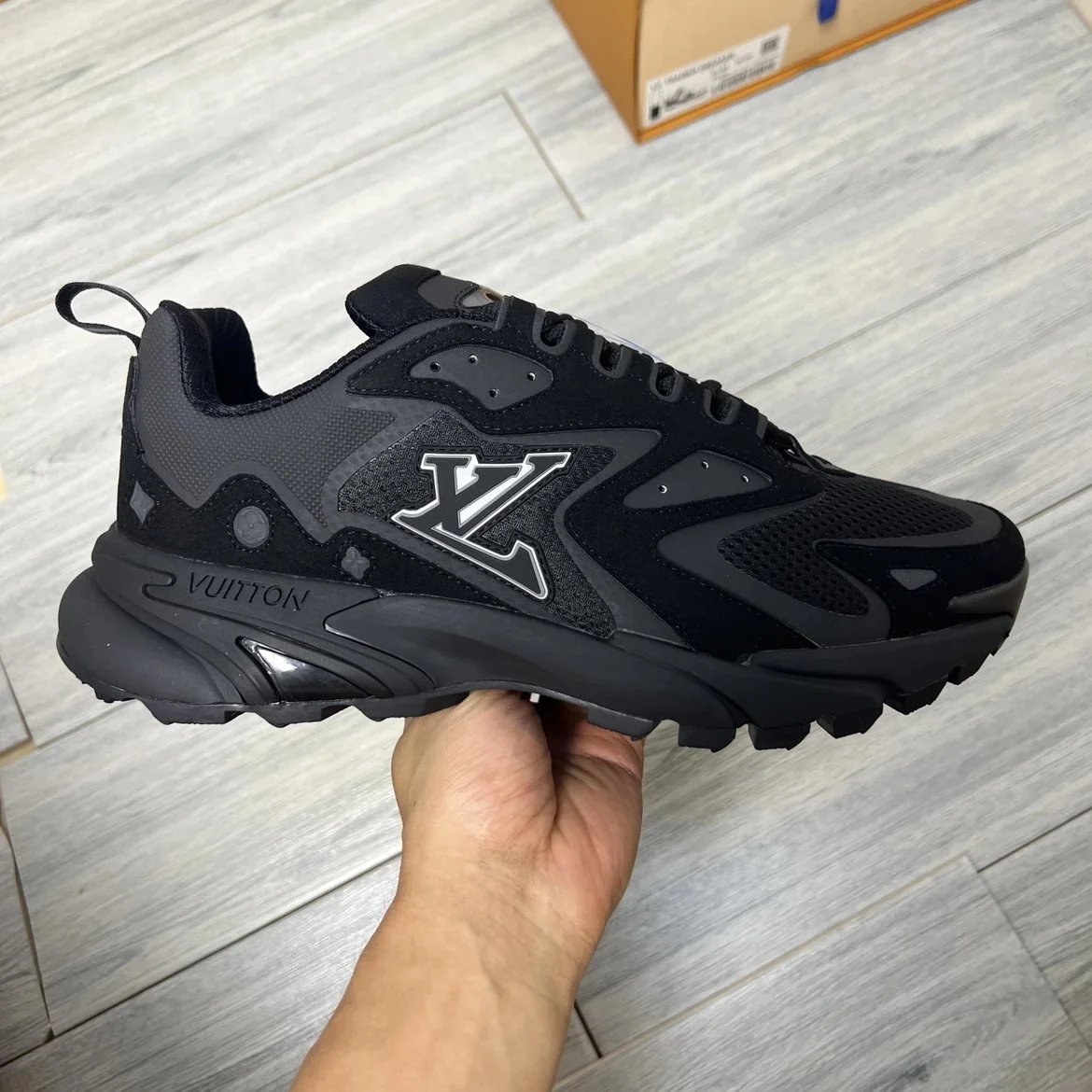 LV Runner Tatic Black Color