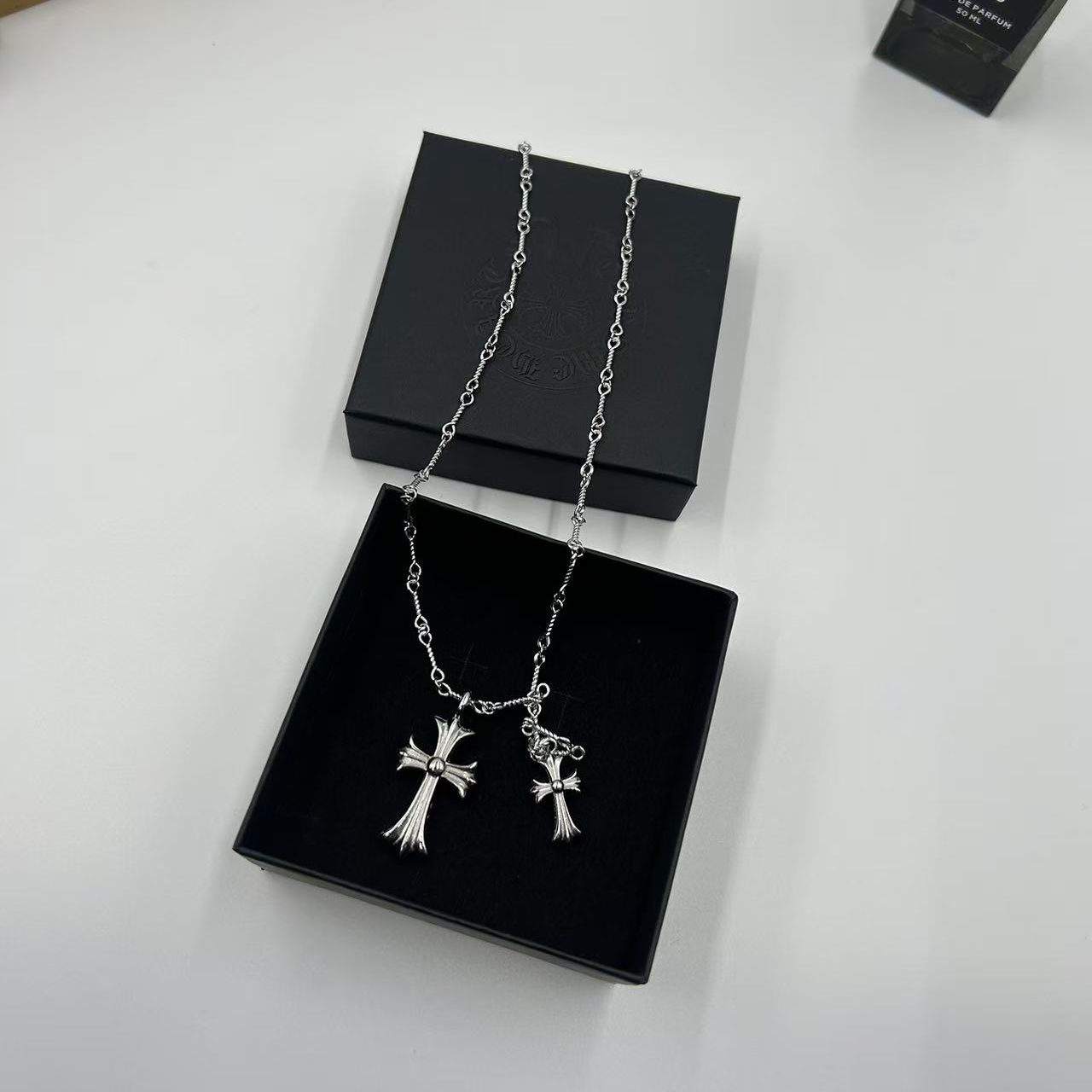 CHROME HEARTS DOUBLE CROSS NECKLACE