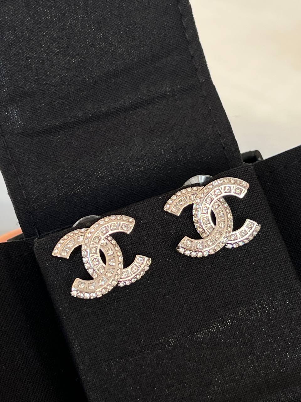 CHANEL Silver-Tone Crystal Interlocking CC Stud Earrings