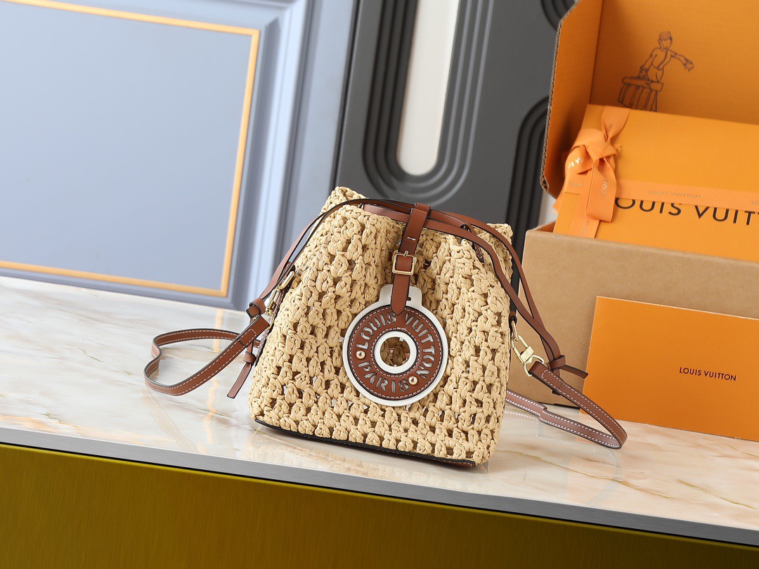 LV Noé Purse Handbag