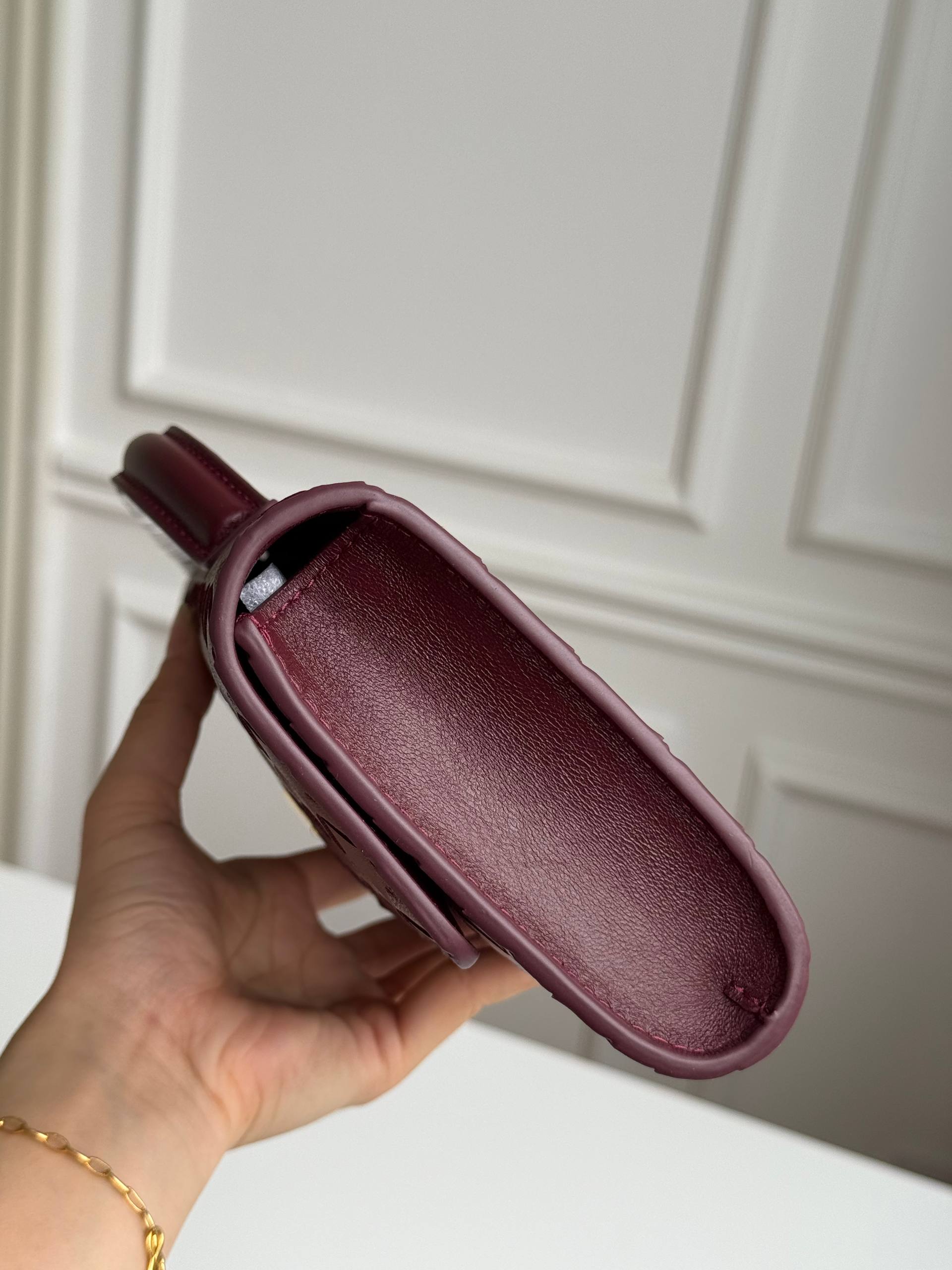 BV Andiamo Woven Leather Clutch Bag