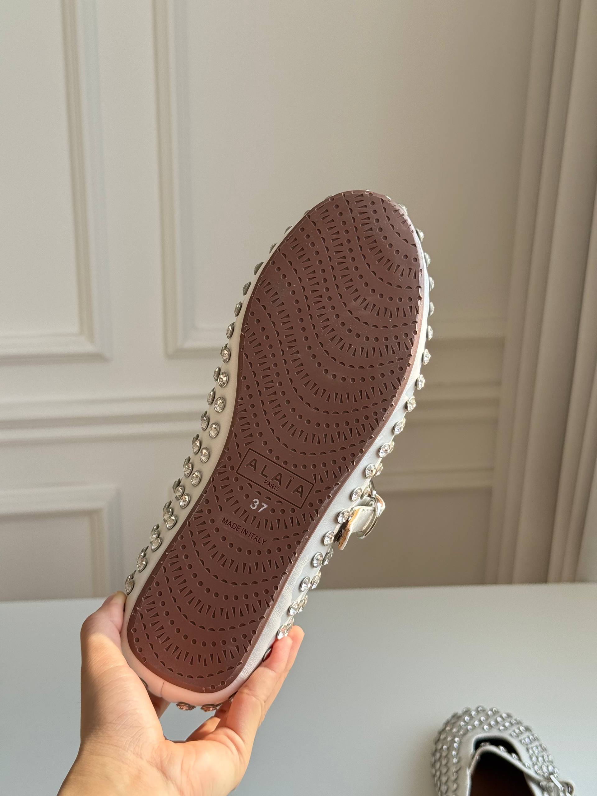 Rhinestone Studded Mary Jane Ballet Flats / Crystal Embellished Ballerina Shoes
