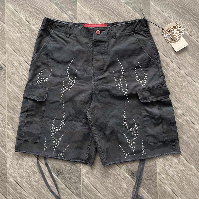 Hellstar Studios Capsule 11Camo Cargo Shorts - Camo-studded work pants