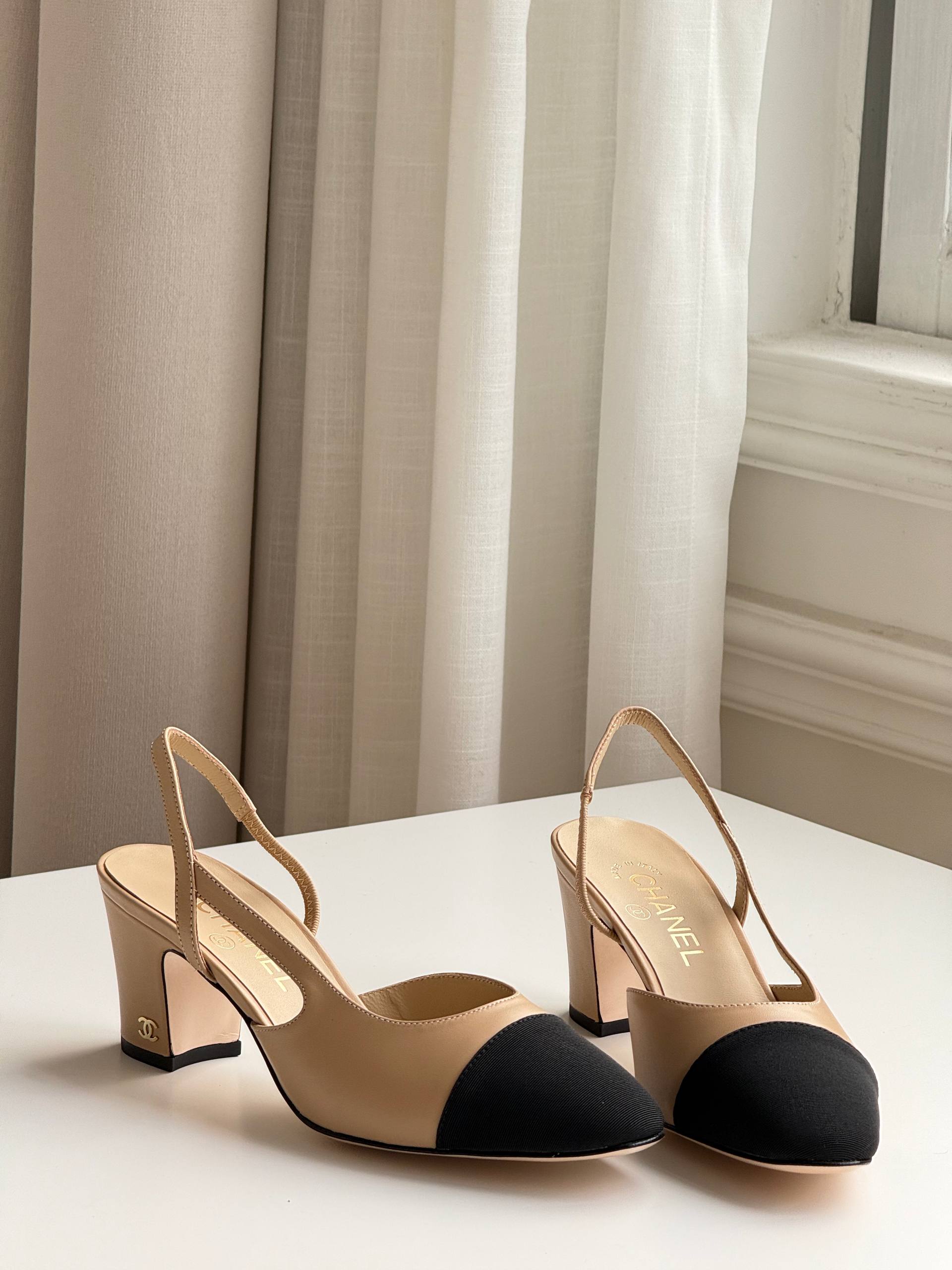 Chanel Two-tone Cap Toe Slingback Block Heel Sandals