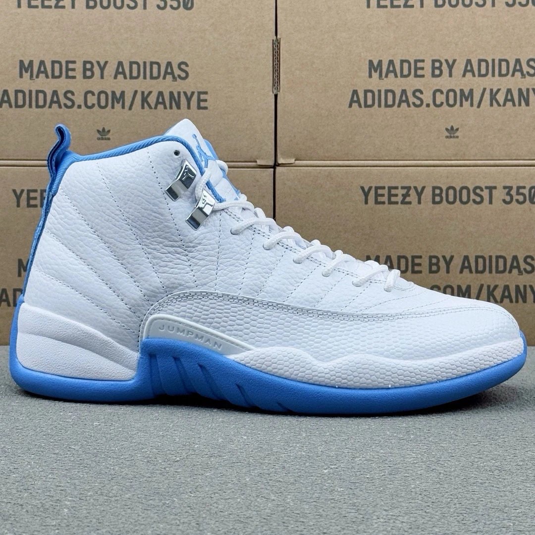 Air Jordan 12