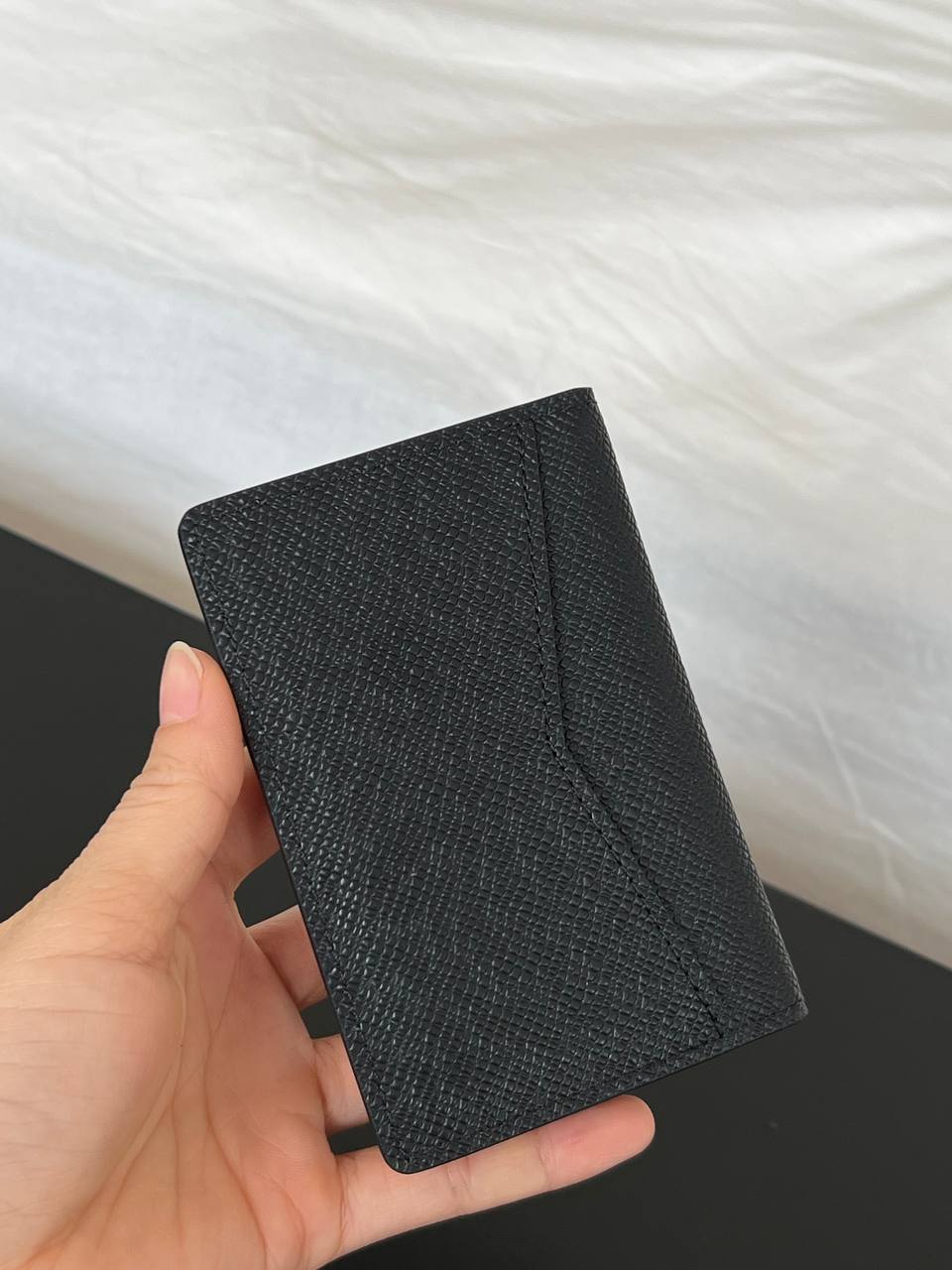 Louis Vuitton Taiga Leather Vertical Card Holder Passport Wallet