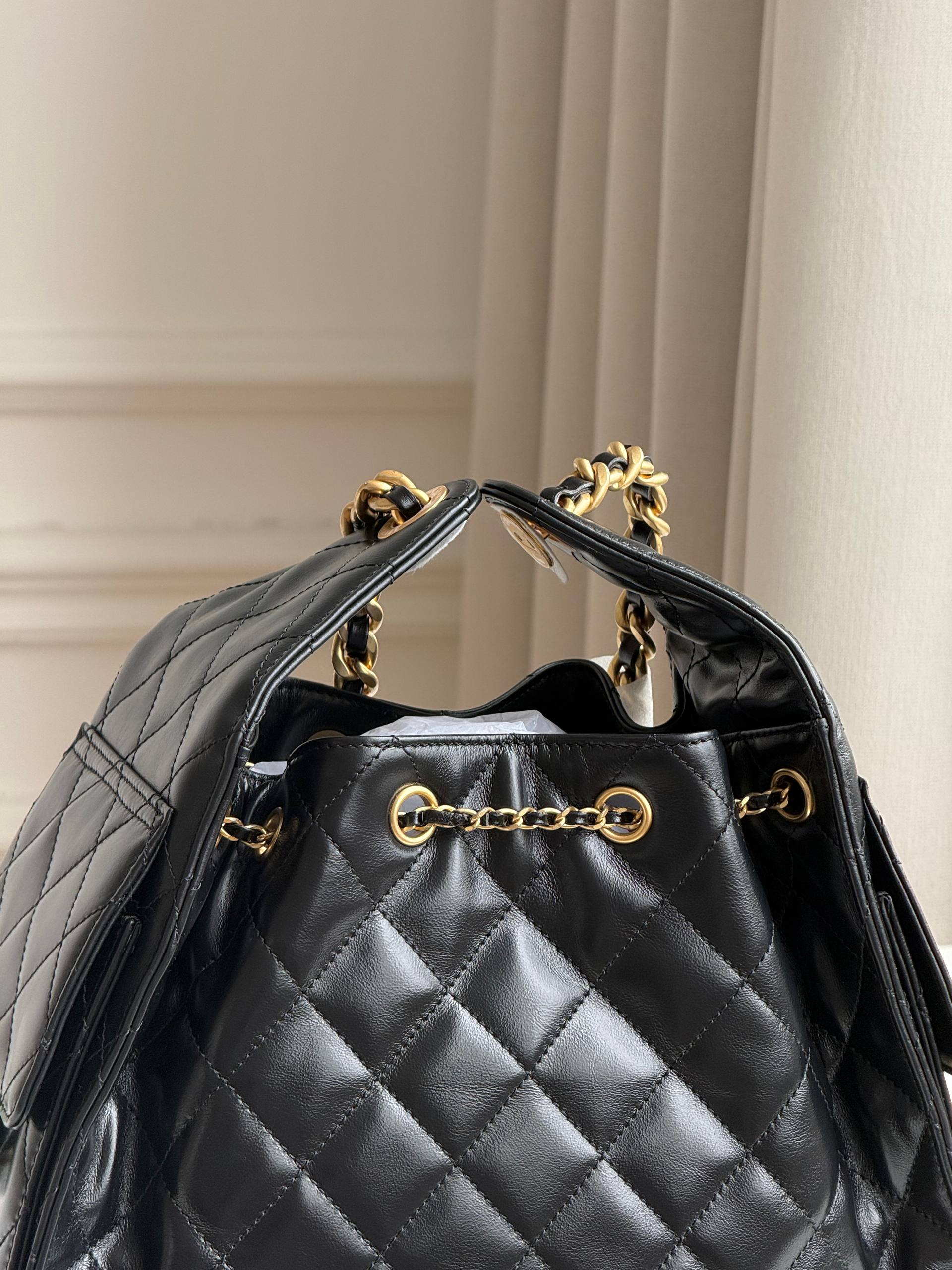Chanel 25 Handbag