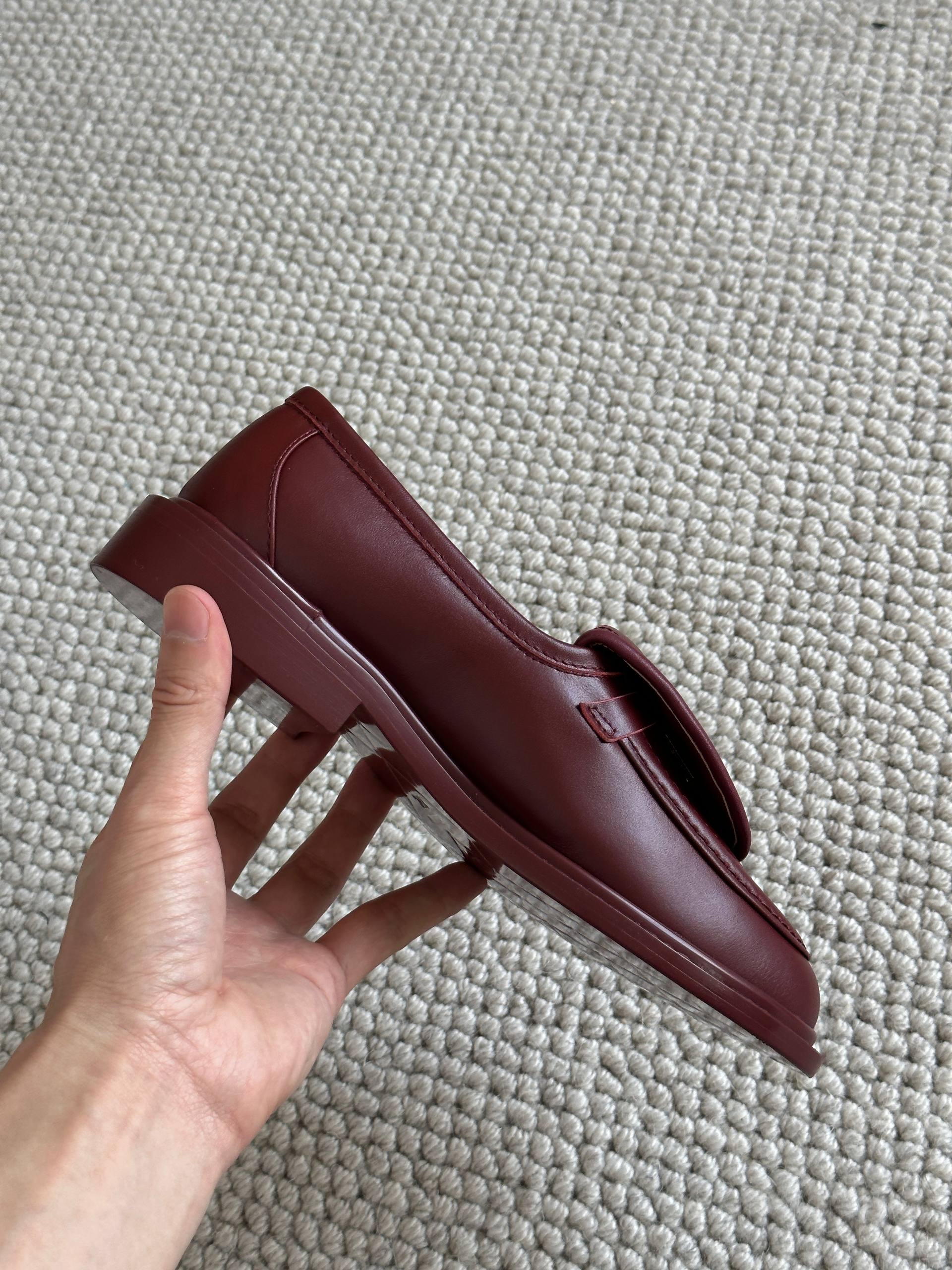 Chanel Burgundy Lambskin Quilted Loafers Flat Shoes