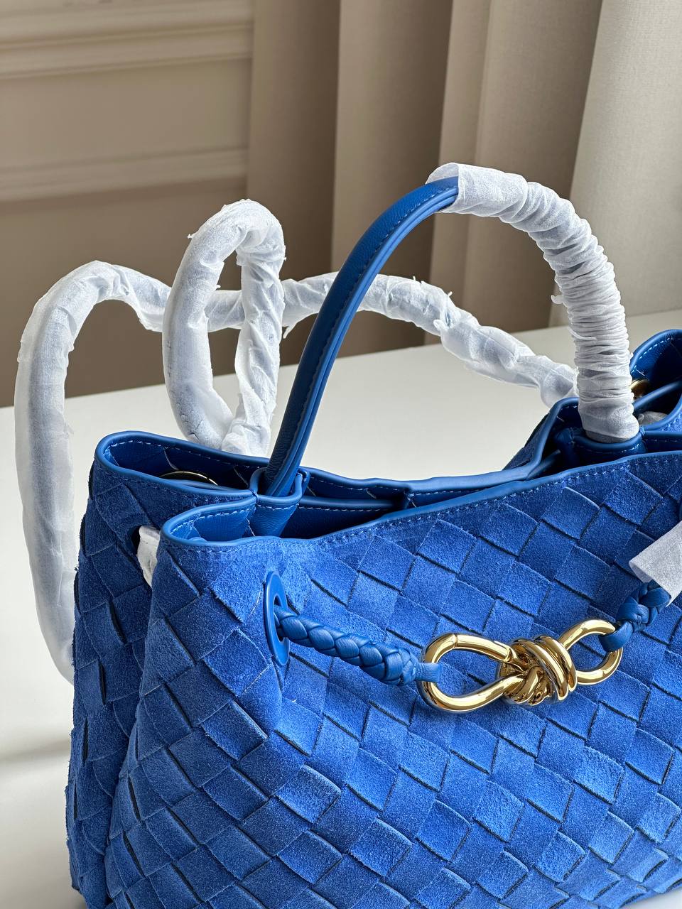 Bottega Veneta Andiamo Small Suede Tote Bag