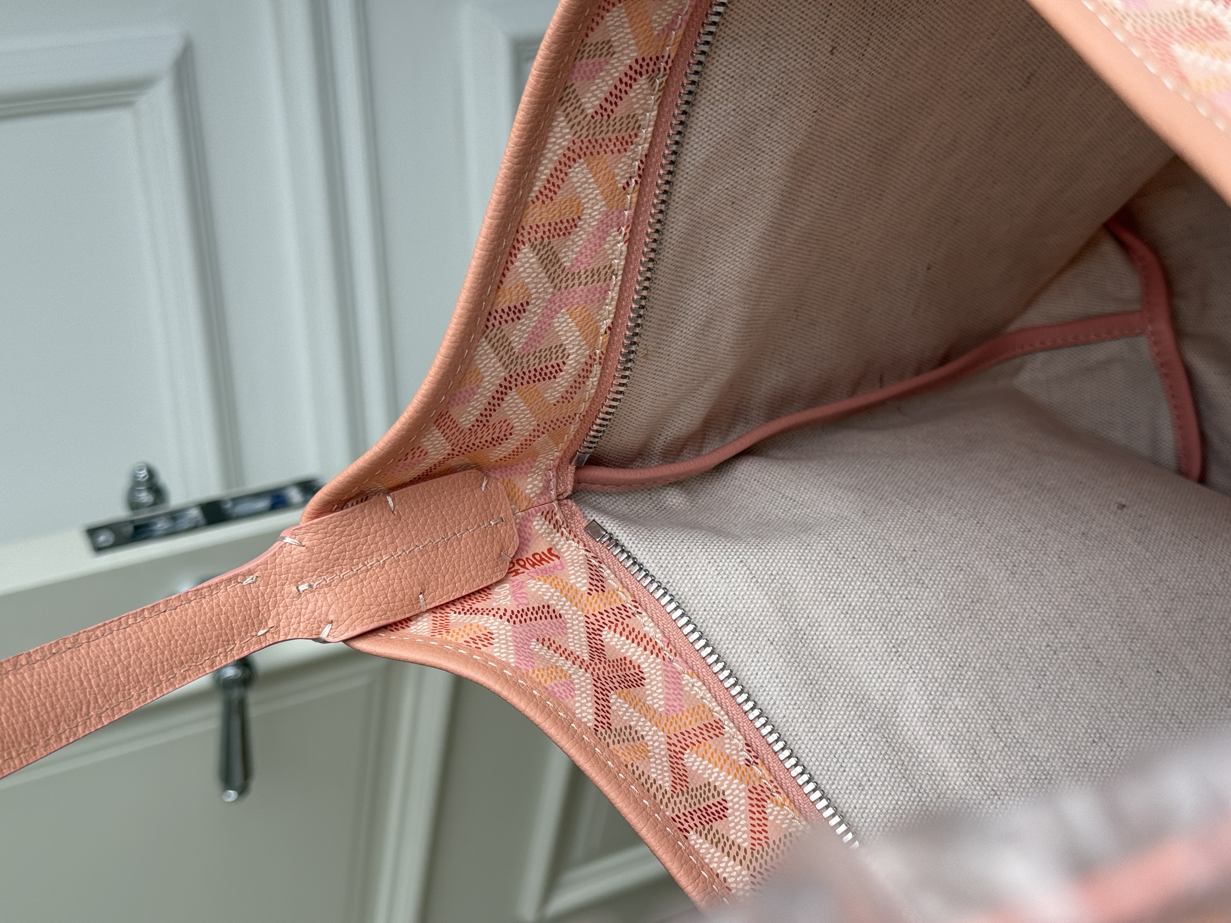 Goyard Boheme Hobo Sakura Pink Goyard Hobo Bag