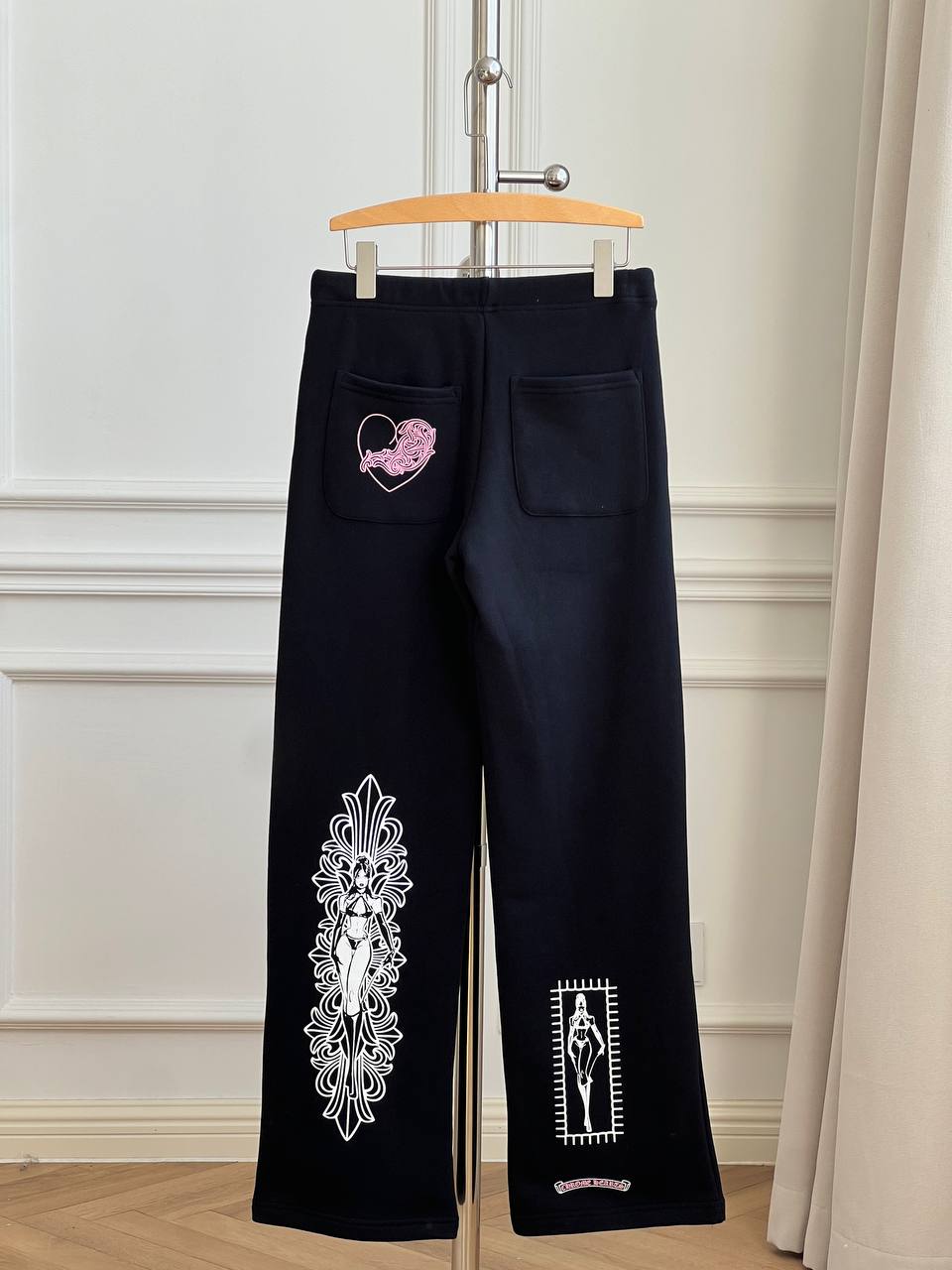 Streetwear Figure & Heart Print Back Pocket Drawstring Wide-Leg Sweatpants