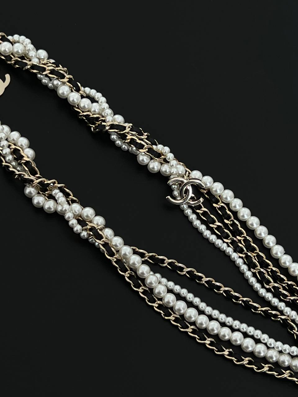 Chanel Light Gold Multi-Layer Gradient Pearl Chain Belt With Interlocking CC Charm (Dual-purpose Necklace)
