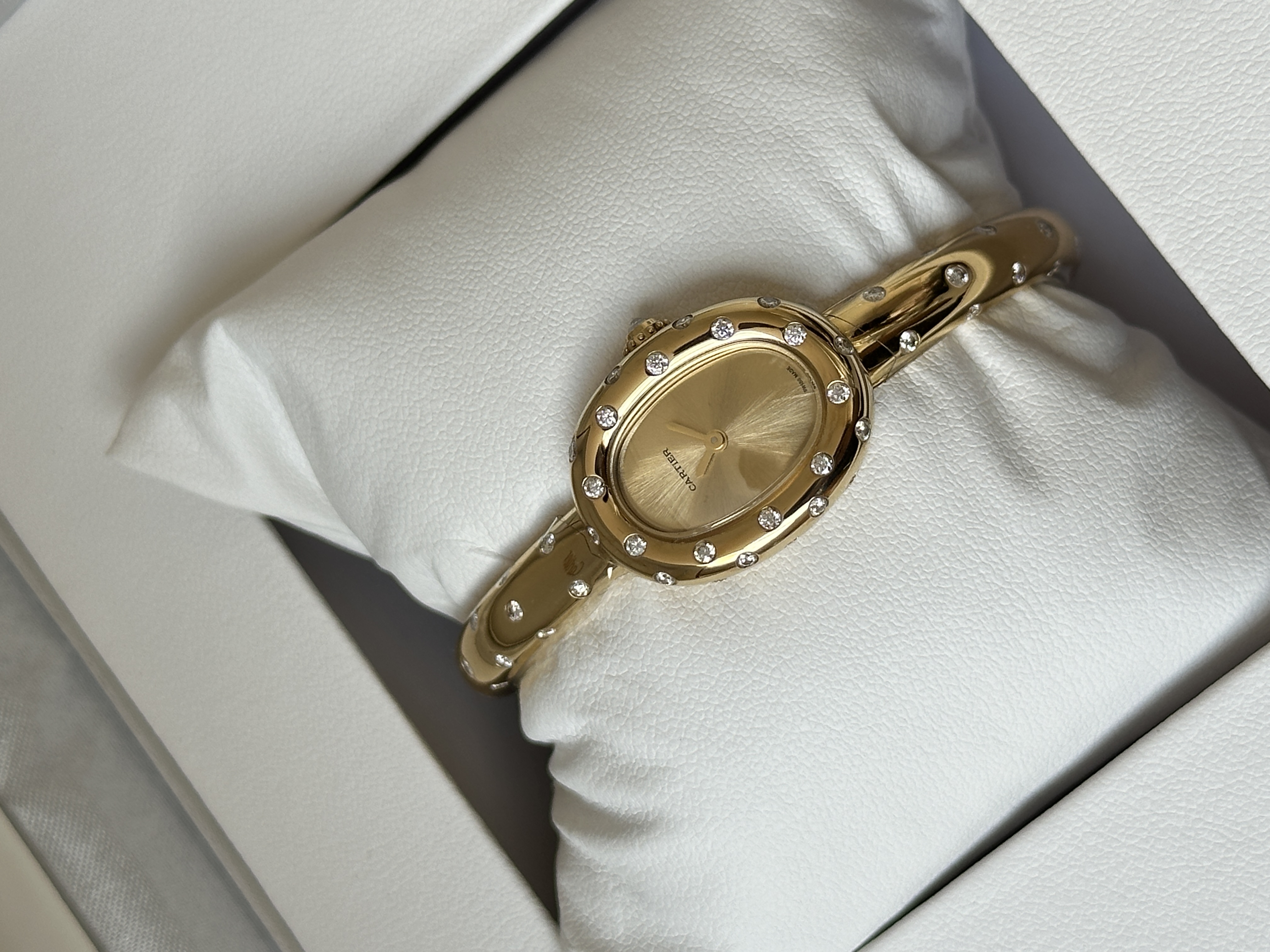 Cartier Baignoire Oval Full Yellow Gold Diamond Bangle Watch