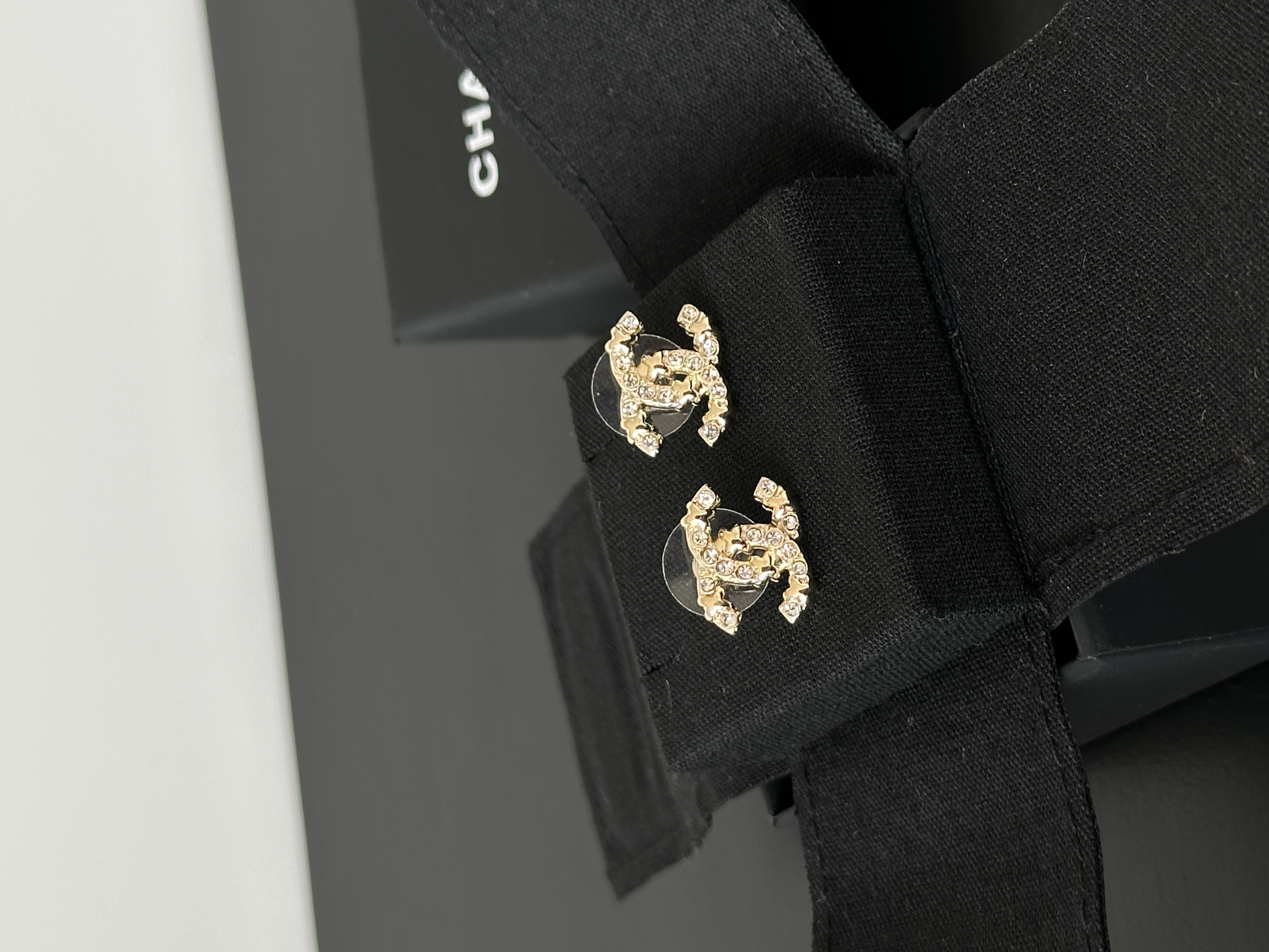 Chanel Light Gold Irregular Crystal Interlocking CC Stud Earrings