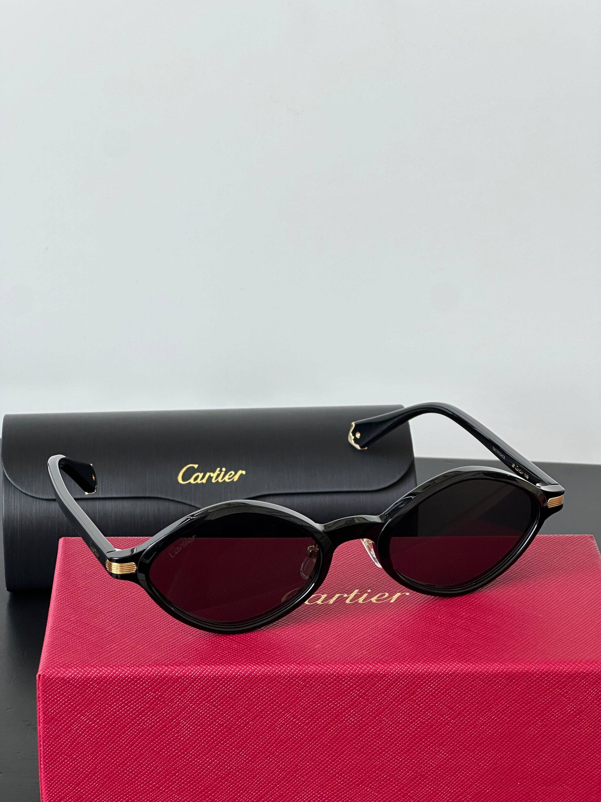 Cartier Vintage Cat-eye Black & Gold Polarized Sunglasses