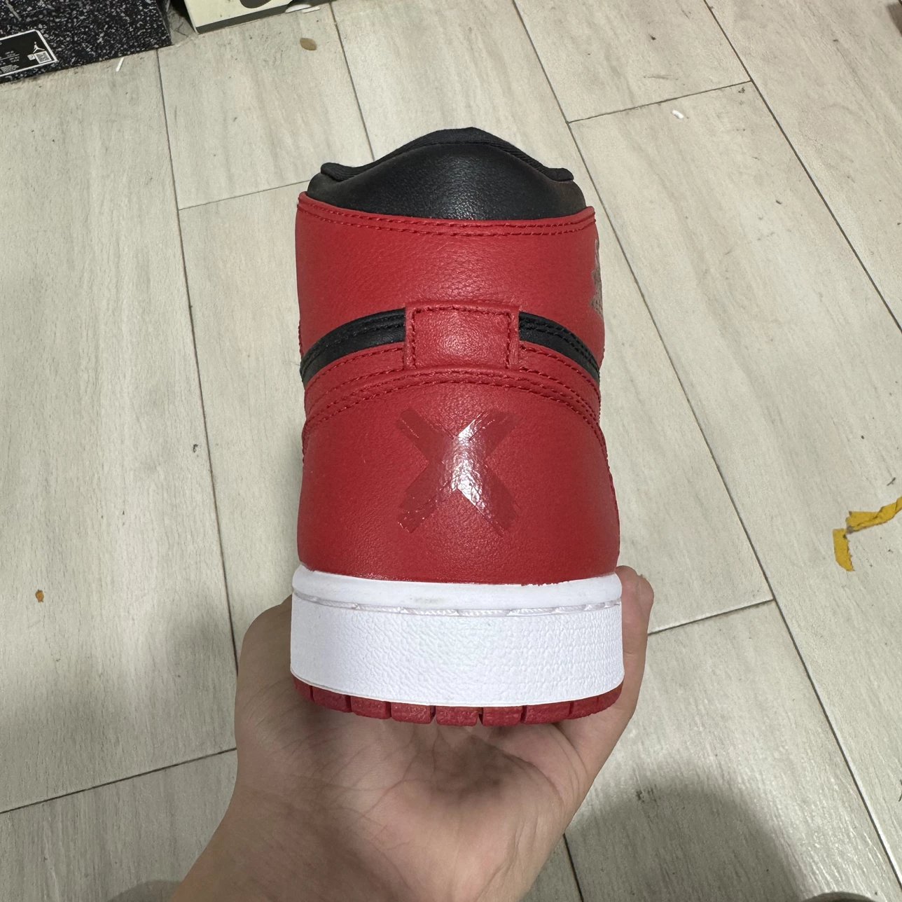 Air Jordan 1 Retro High Bred