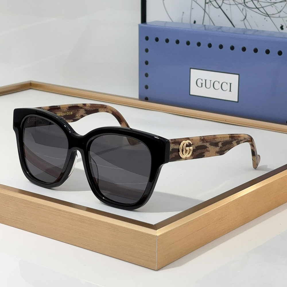 Gucci  Mirror leg Double G Mark sunglasses Top quality