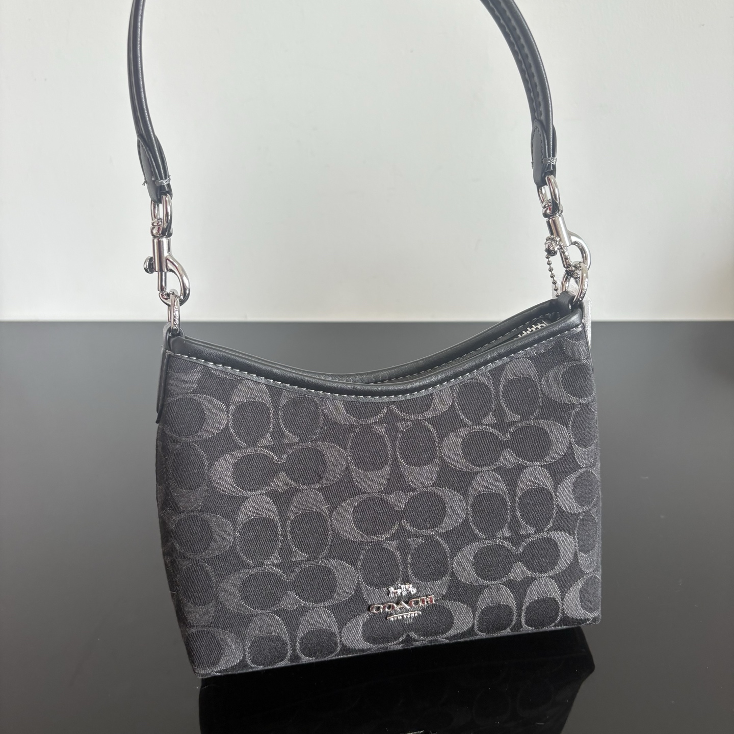 Women Handbag CCZ41 Laurel Small Shoulder Bag In Signature Denim