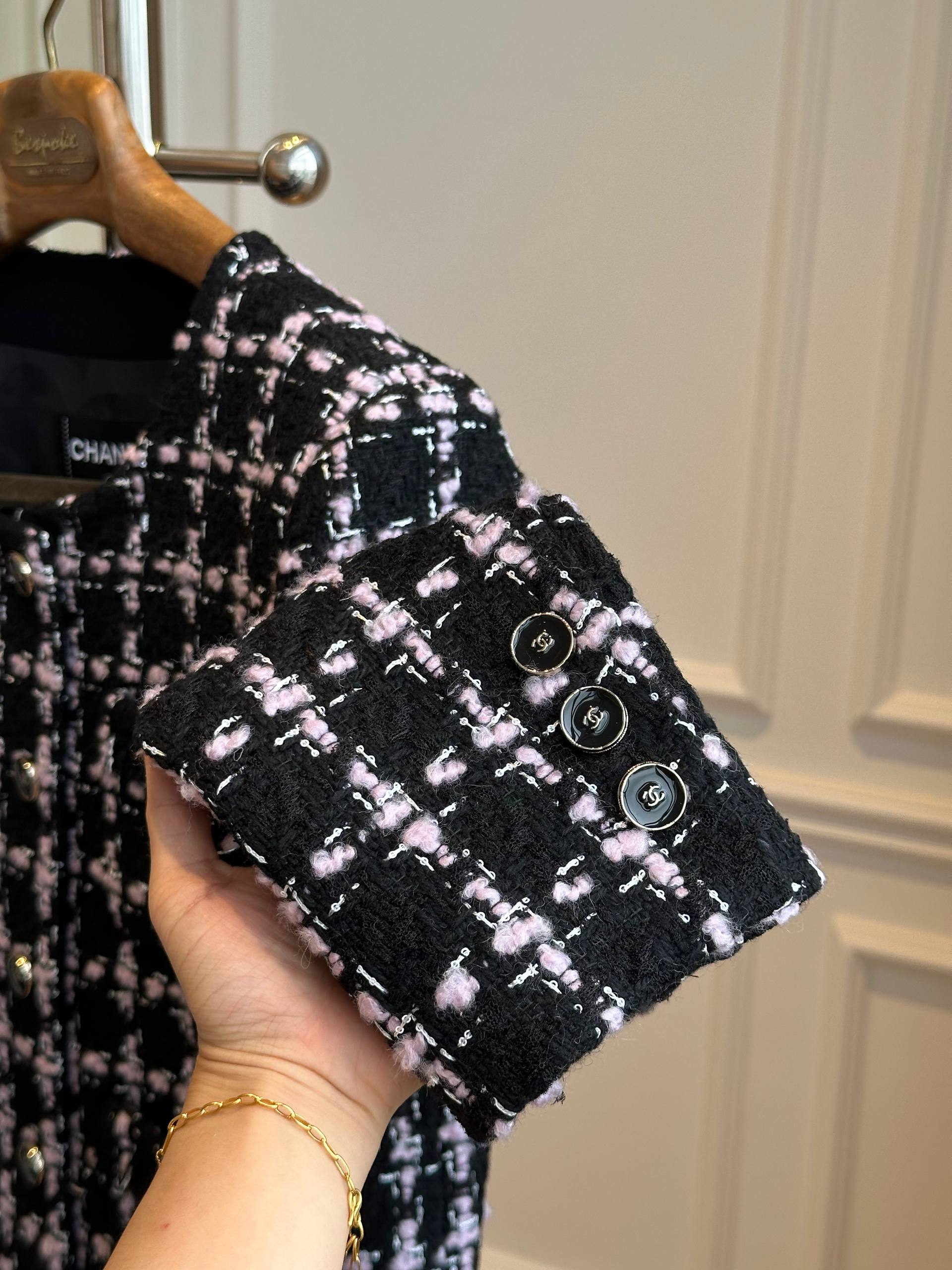 CHANEL Classic Tweed Jacket
