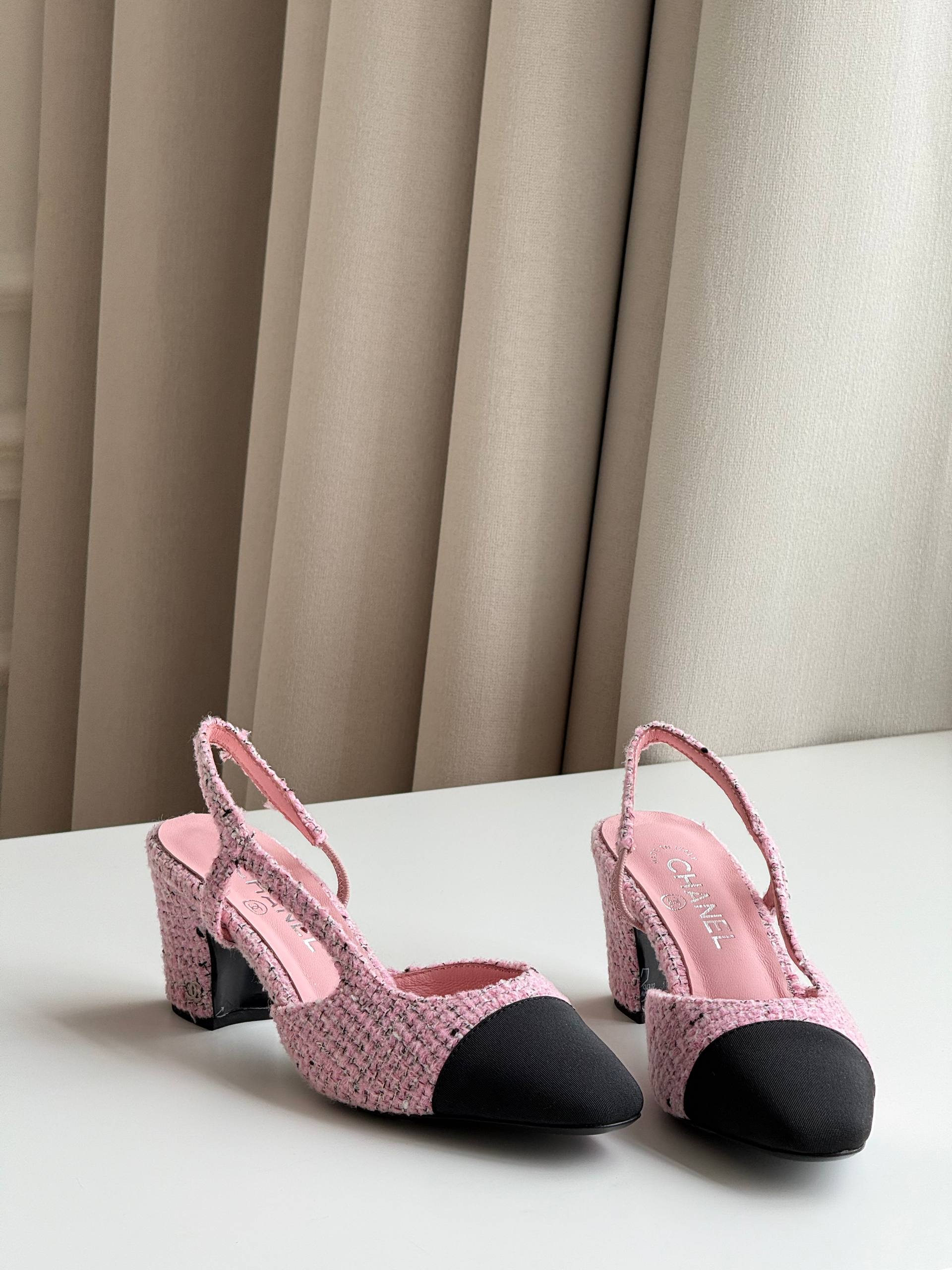 Chanel Two-Tone Tweed Slingback Block Heel Sandals
