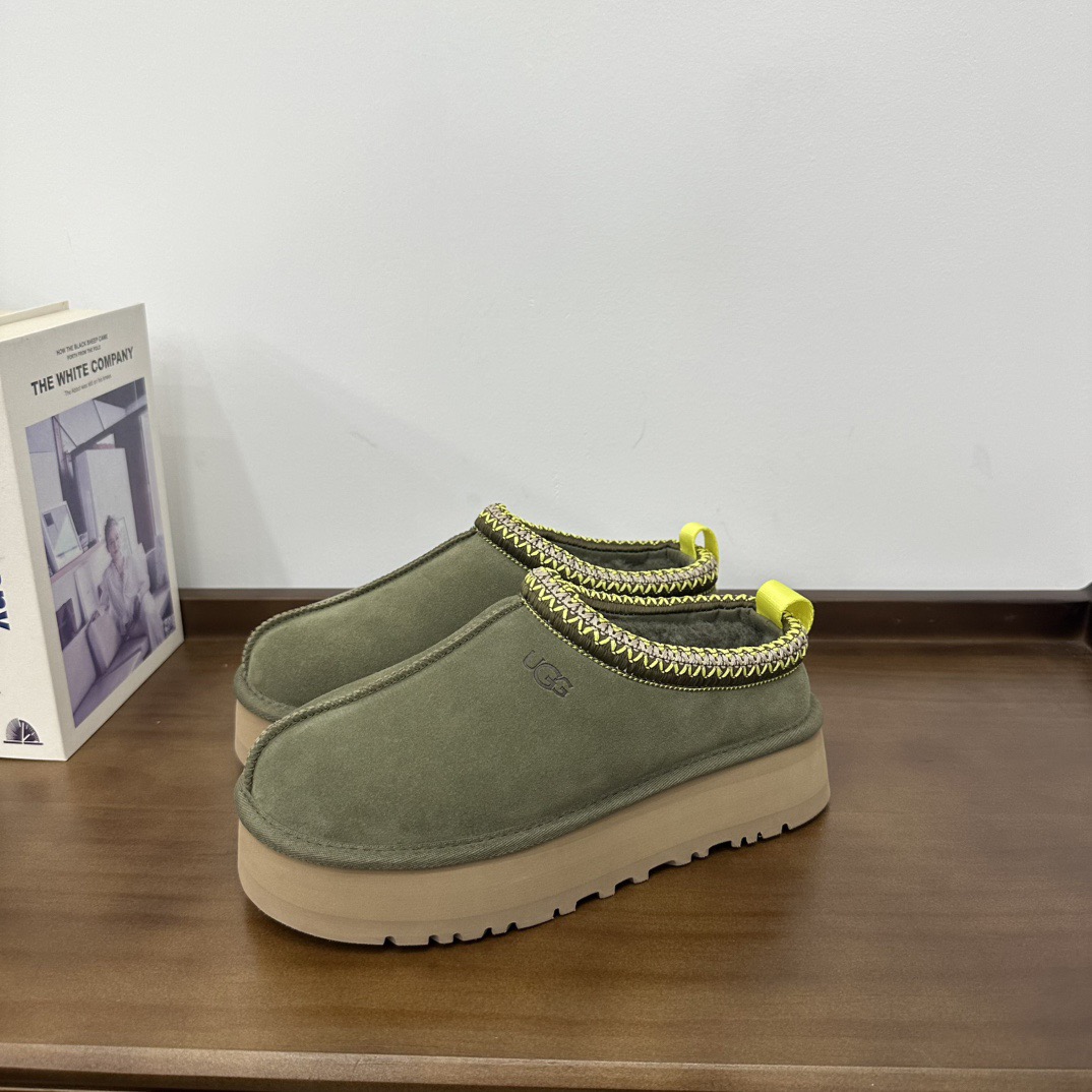 UGG Tazz Slipper