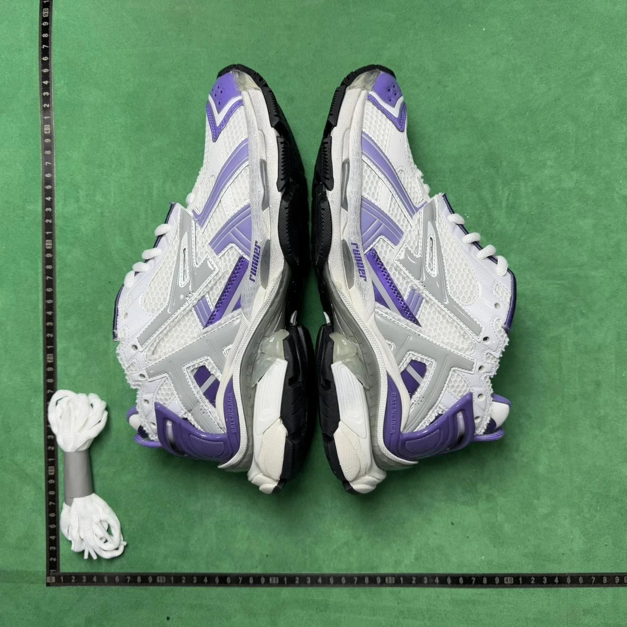 Balenciaga Runner 7.0 Sneaker White Purple