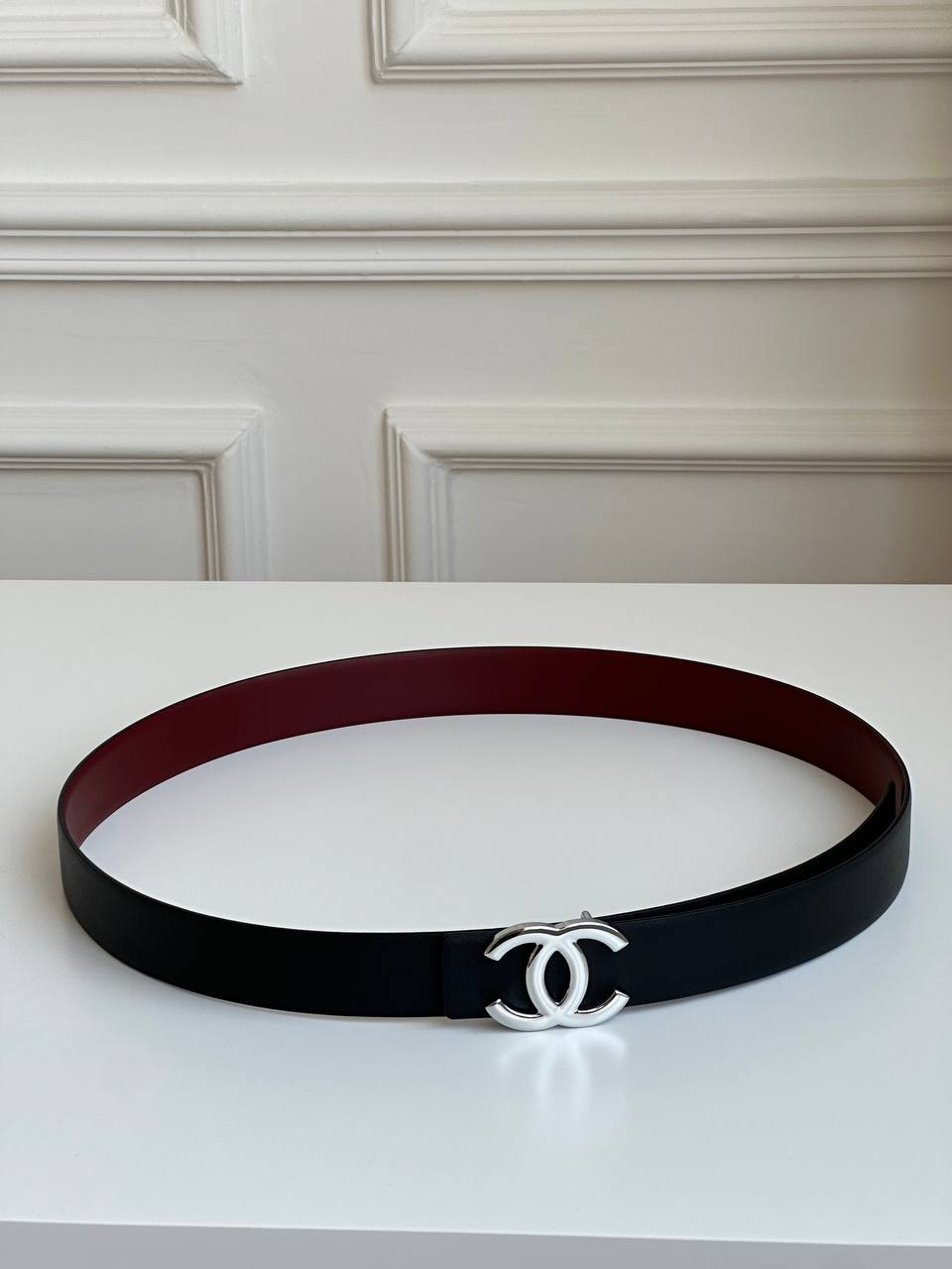 Chanel Reversible Black & Burgundy Smooth Leather Belt With Silver Interlocking CC Buckle