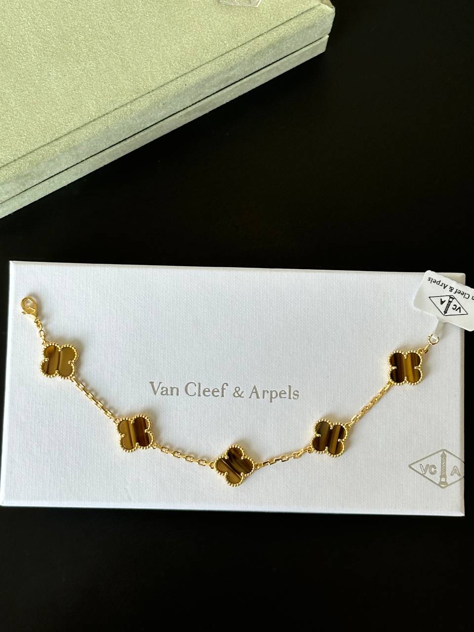 Van Cleef & Arpels Vintage Alhambra 5-Motif Tiger's Eye Bracelet 2. 尺寸