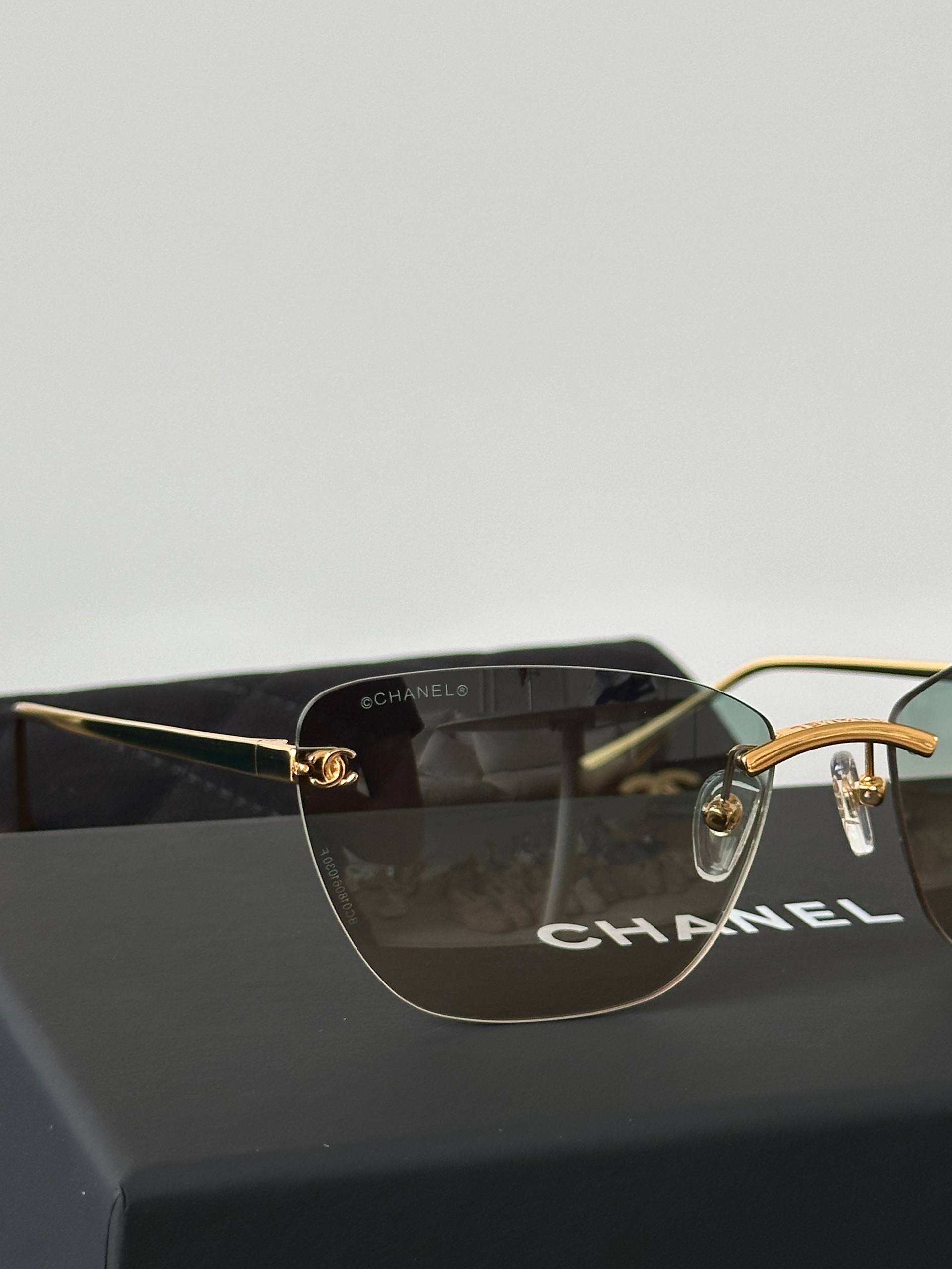 CHANEL Cat Eye Sunglasses CH4286T