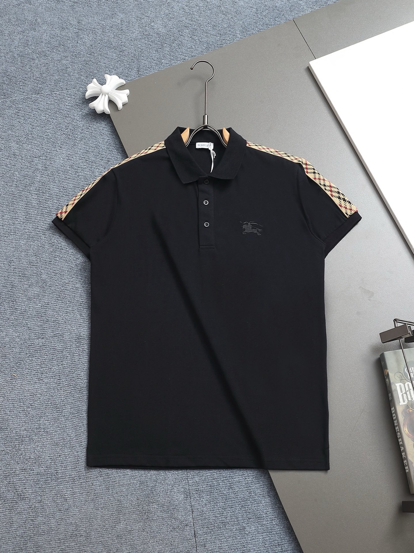 Burberry T-Shirt