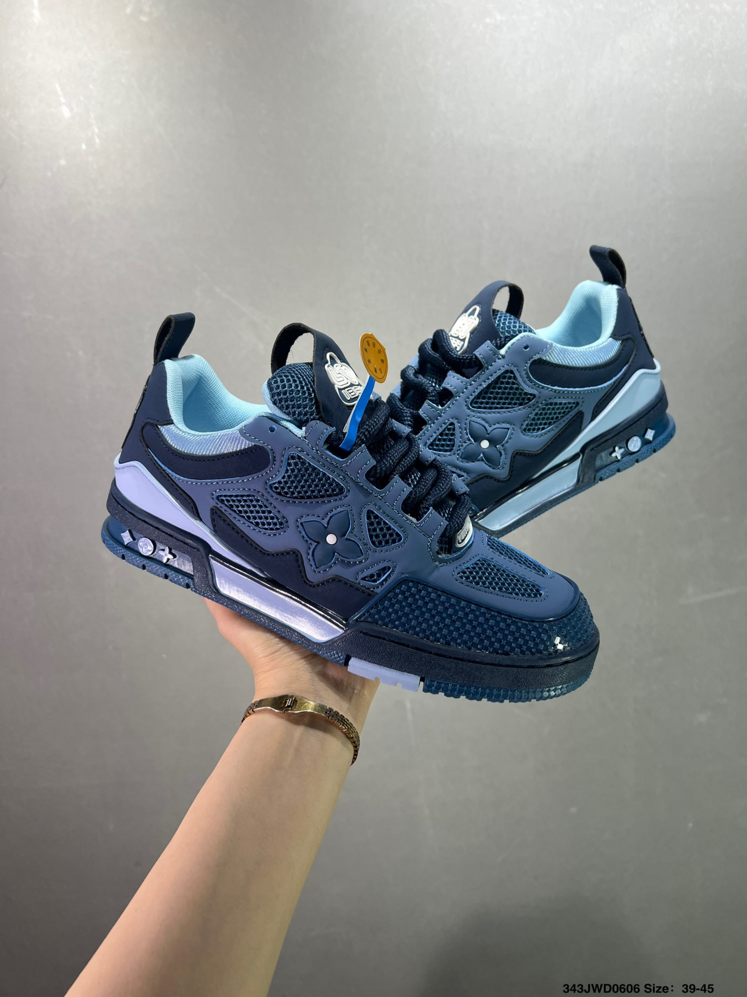 LV Trainer Maxi Low  Blue Color
