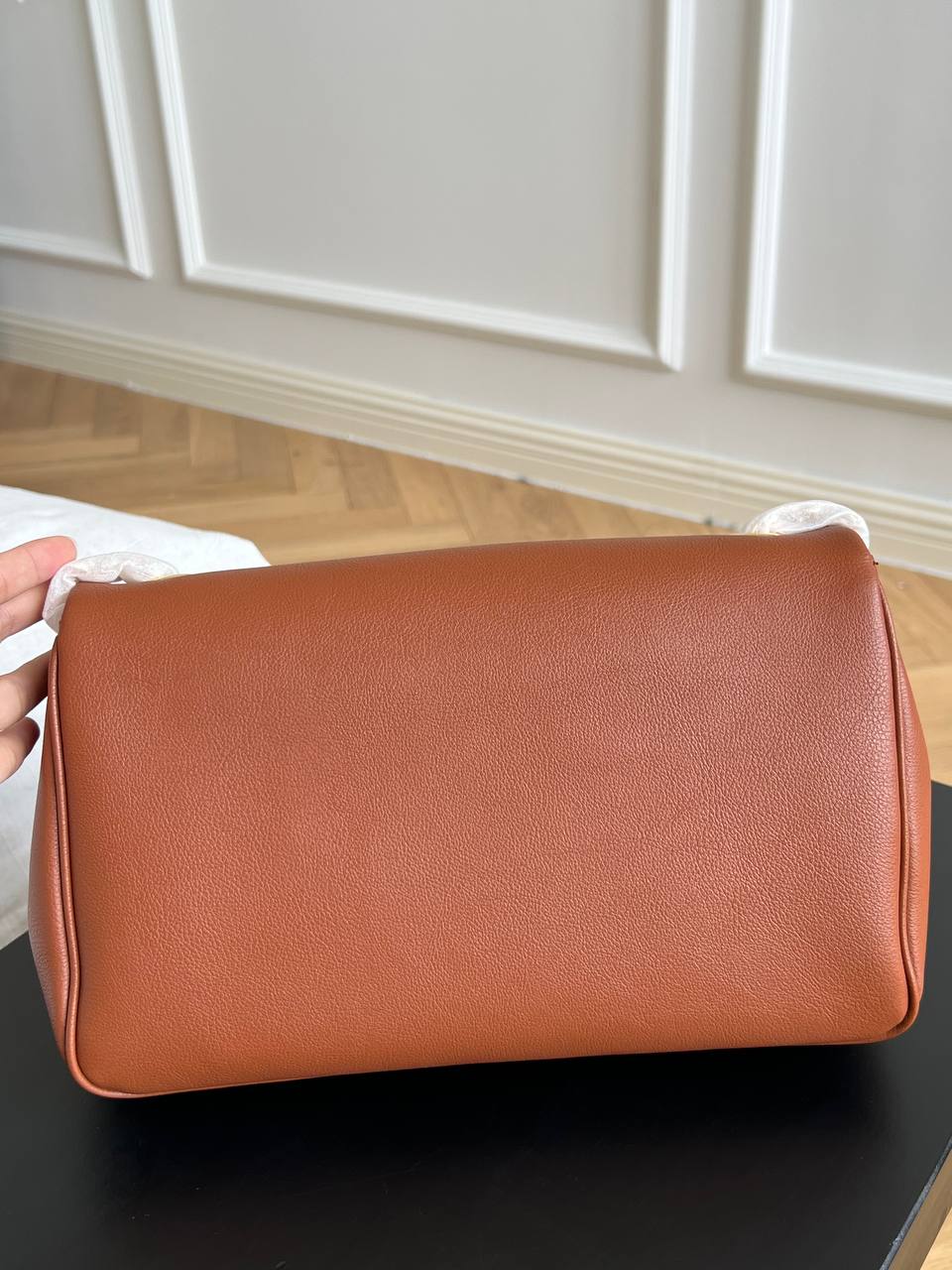 Chloe Caramel Grain Leather Pegasus Round Clasp Flap Crossbody Bag