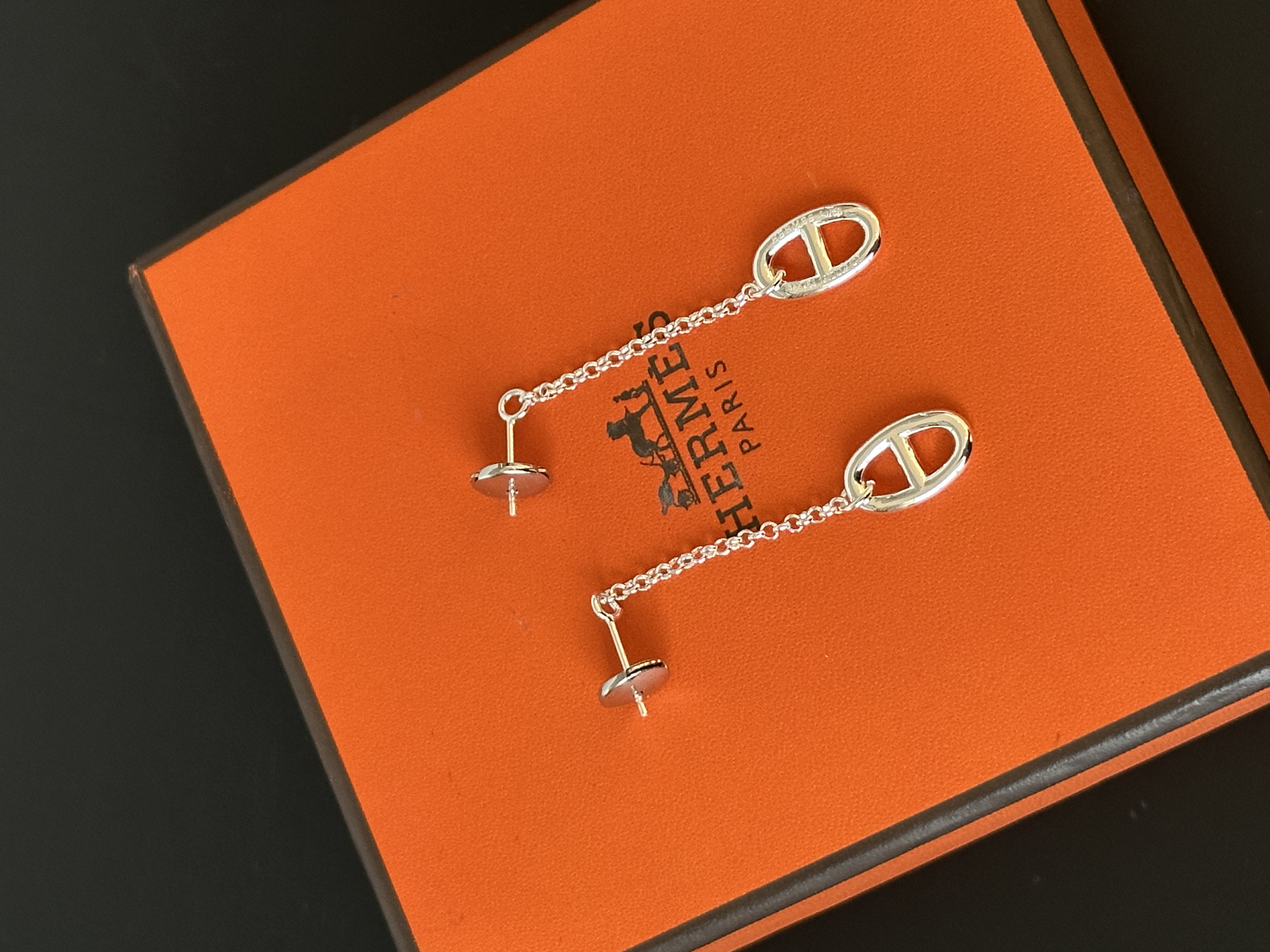 HERMES Chaine d'Ancre Chain Drop Earrings
