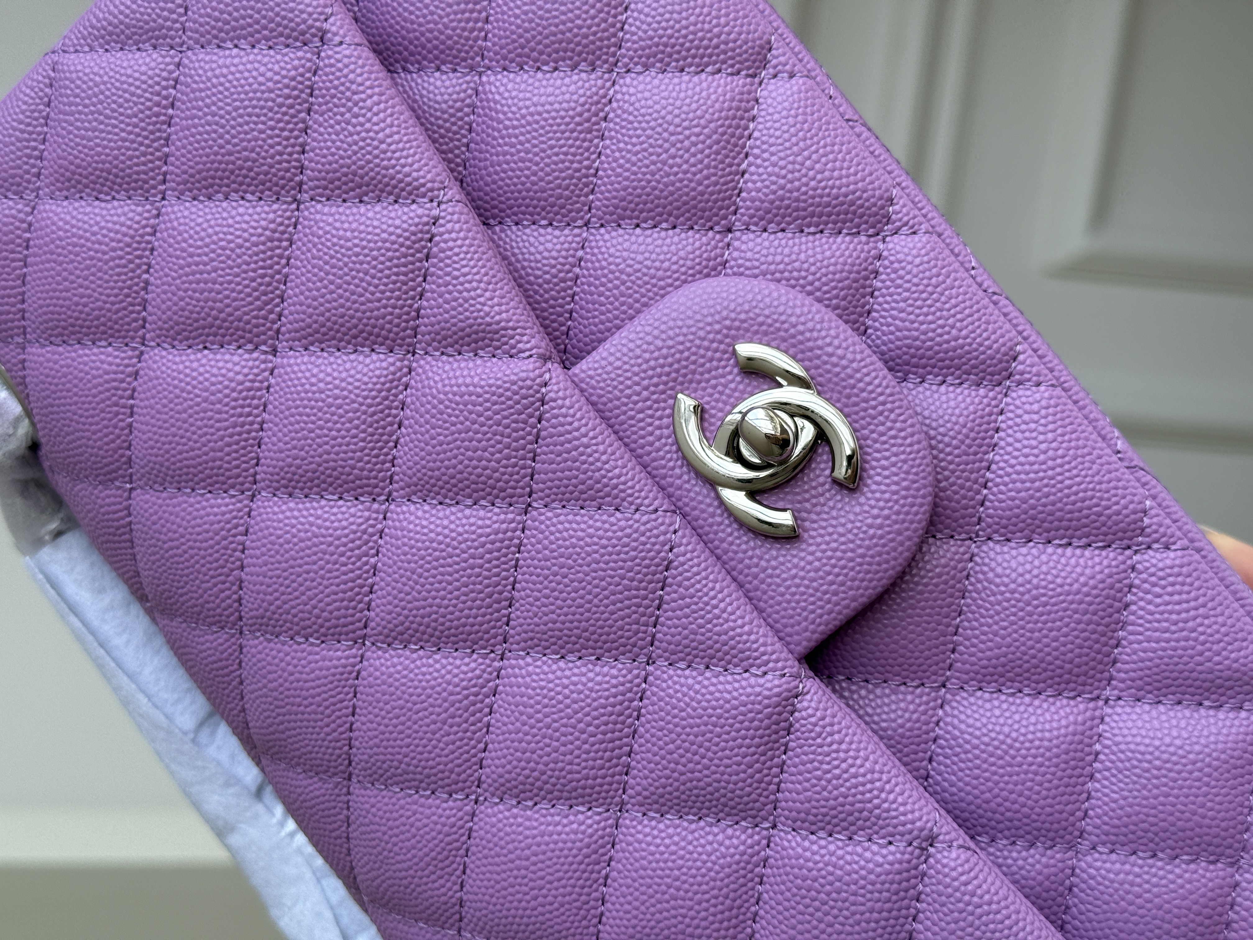 Chanel Light Purple Caviar Leather Quilted Classic Flap Medium Shoulder Crossbody Bag With Light Gold CC Turnlock